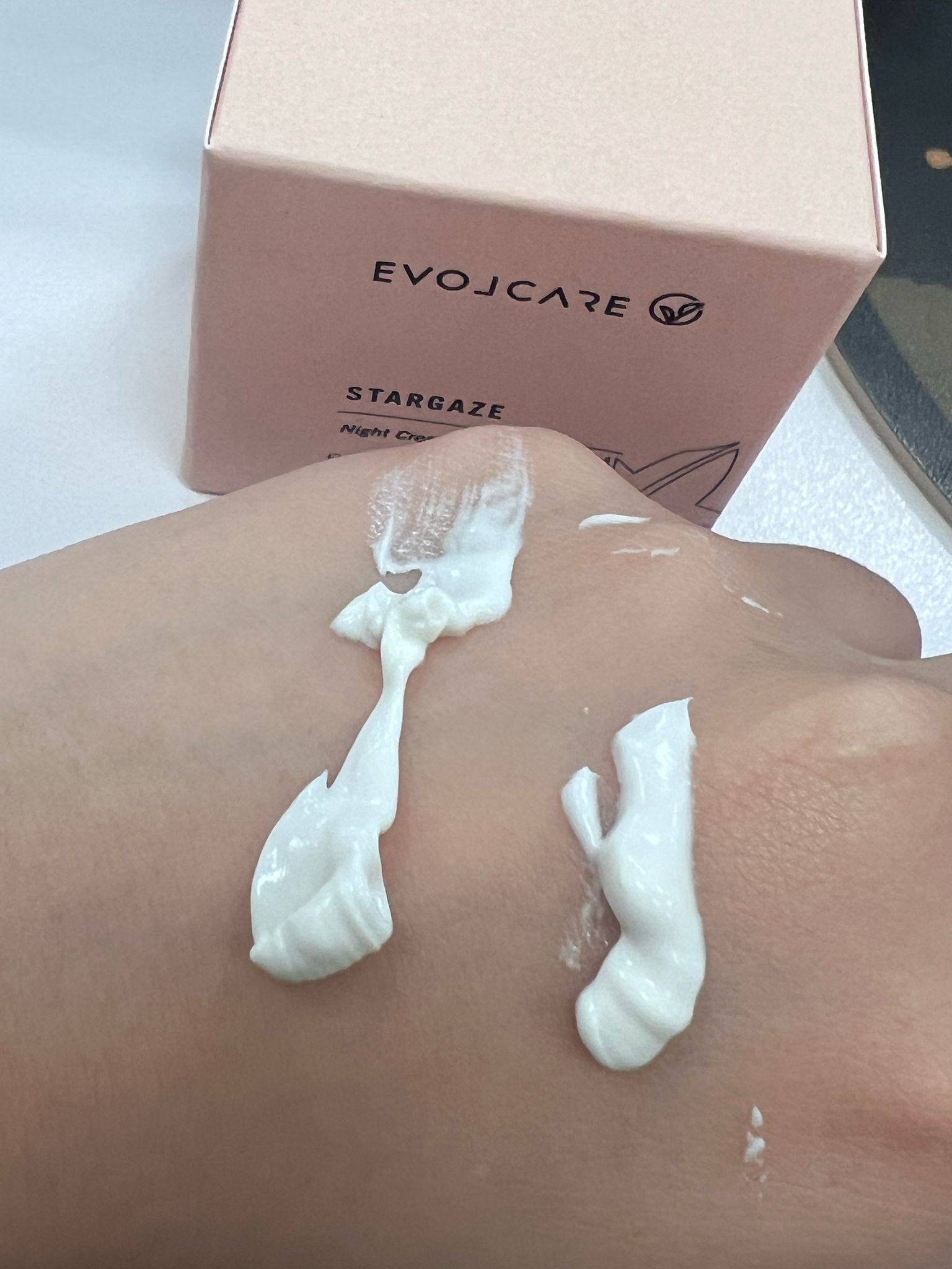 Evolcare 乳木果滋潤晚霜 真實評價/實測照片 byEll****ung 1