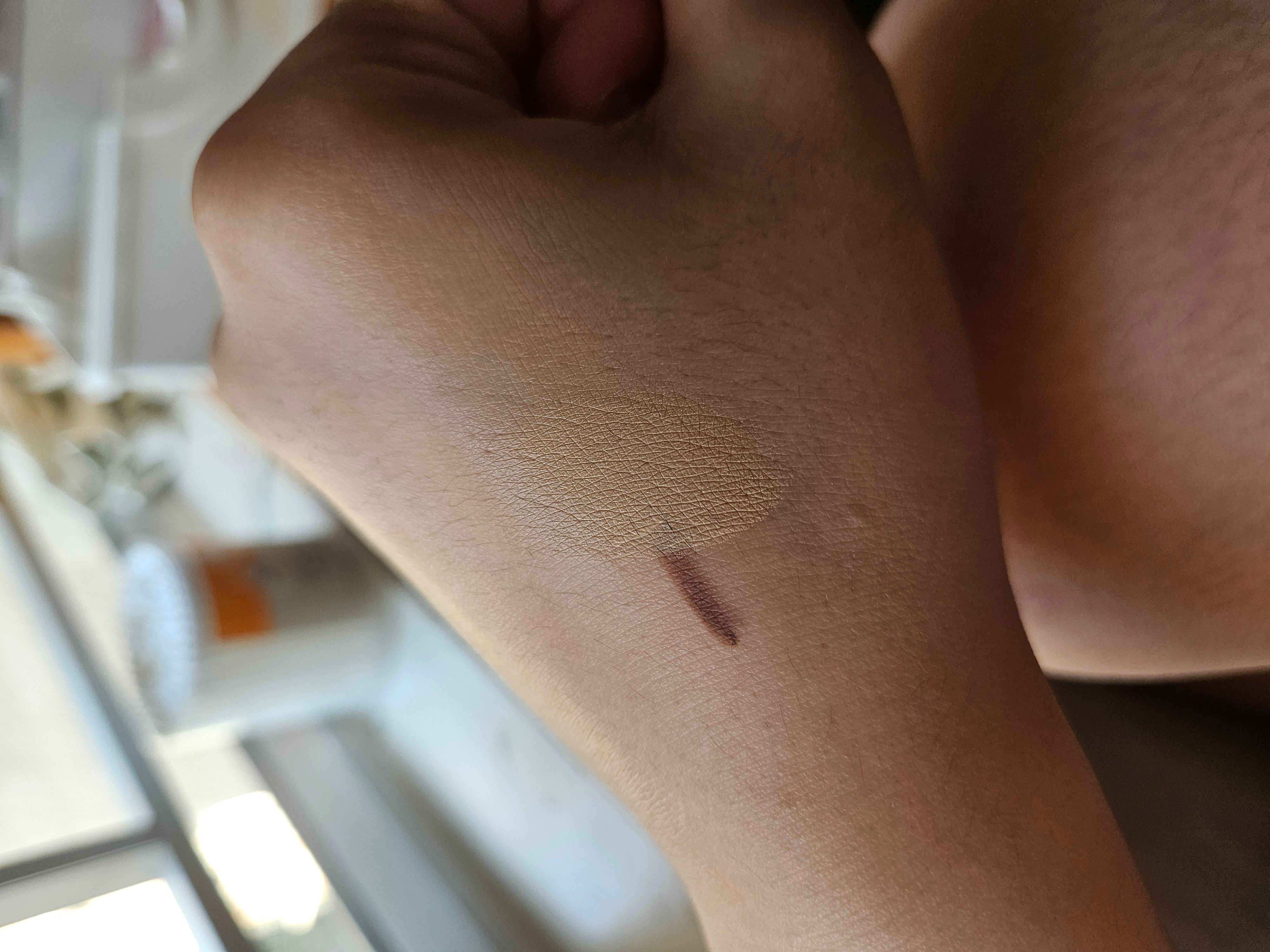 The Saem 絲滑自然遮瑕液 真實評價/實測照片 byHal***Chu 1