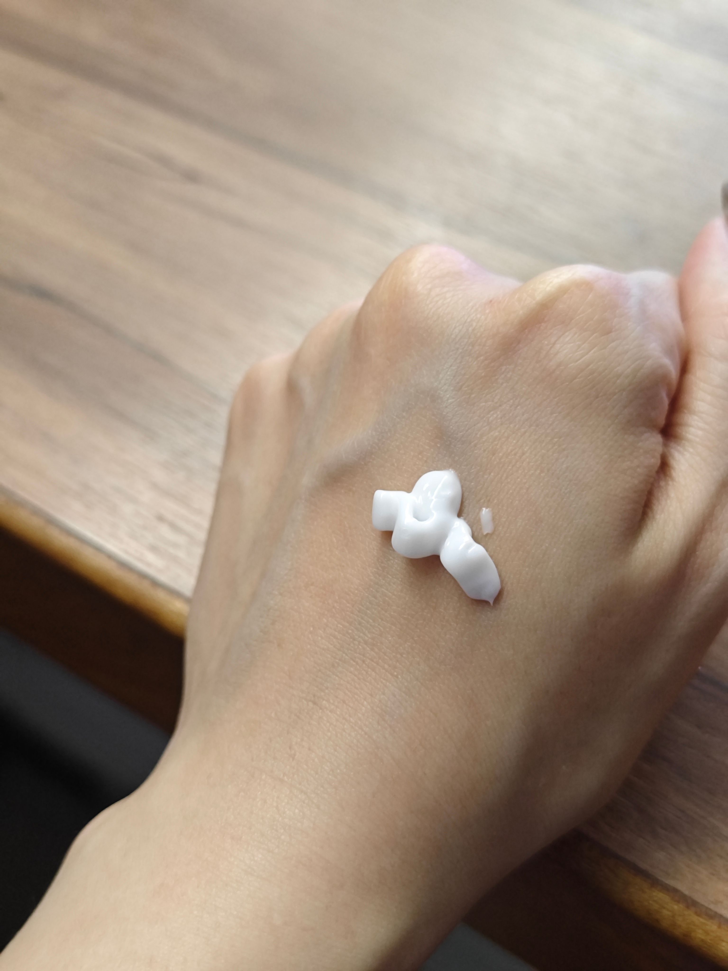 Advanced Clinicals 麥盧卡蜂蜜 修復滋潤身體乳 真實評價/用後感 byMil****bor 1 Advanced Clinicals 麥盧卡蜂蜜 修復滋潤身體乳 真實評價/實測照片 byMil****bor 1