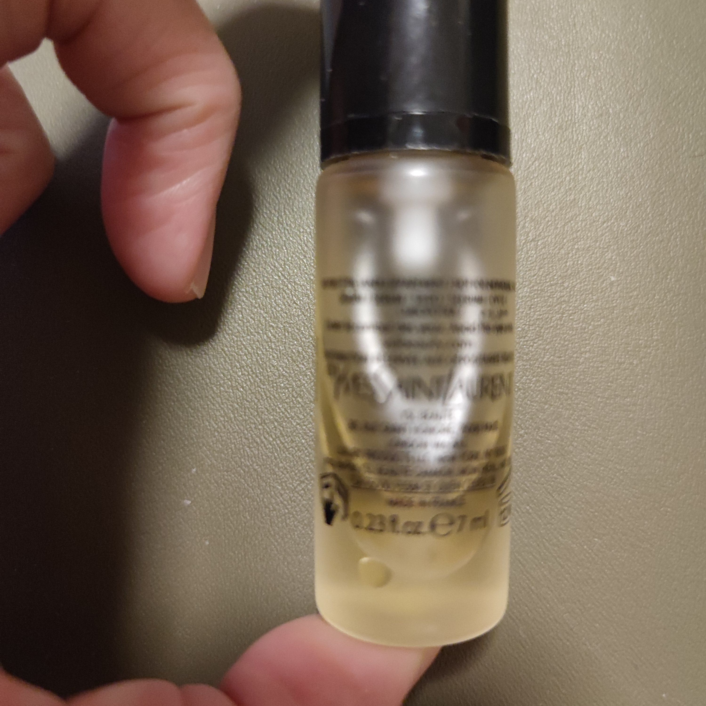 YSL 夜間修復精華 真實評價/實測照片 byChr**** Wu 2