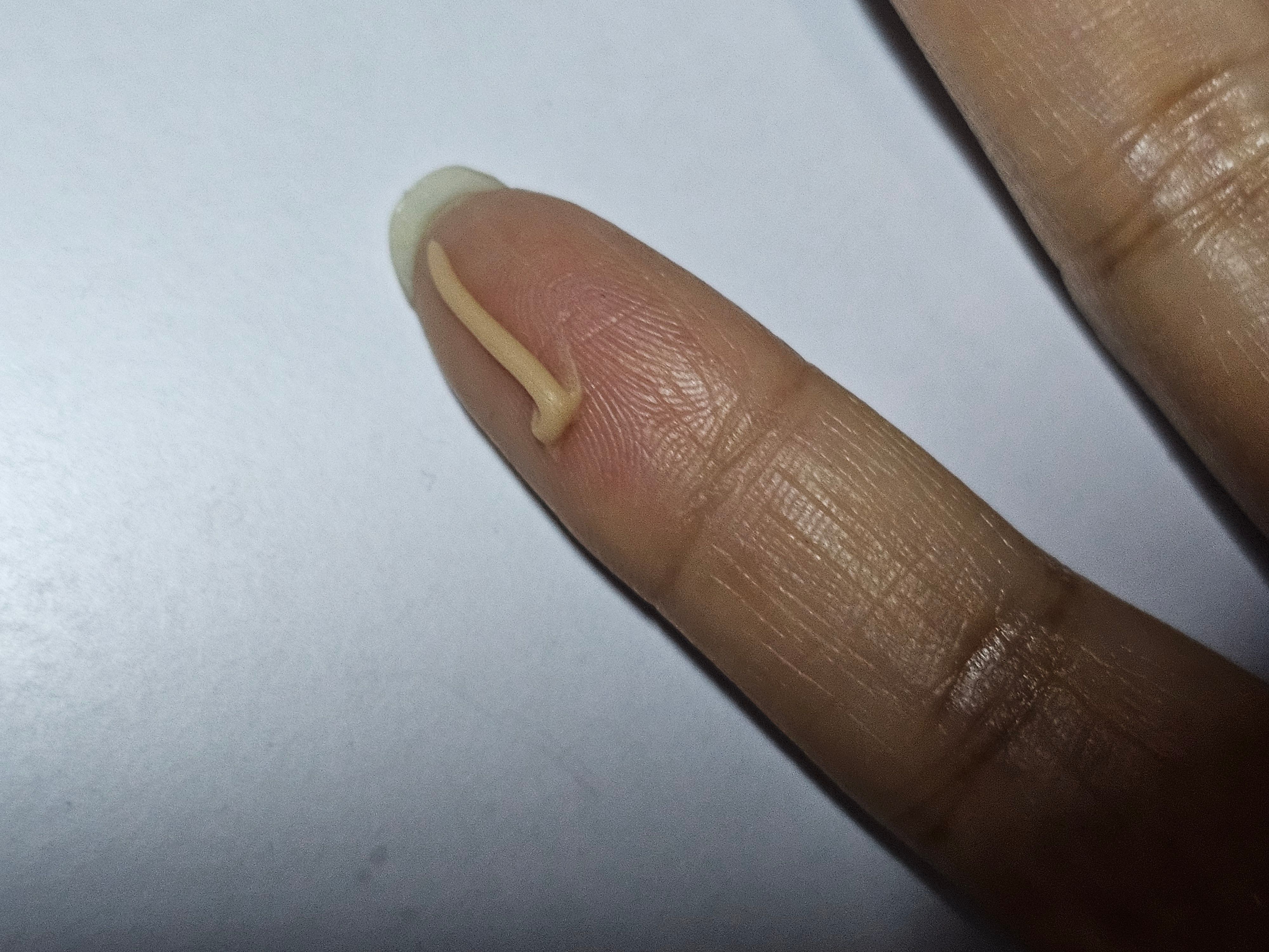 Benefit Cosmetics 輕裸無重毛孔細緻霜 真實評價/實測照片 byire*************com 1