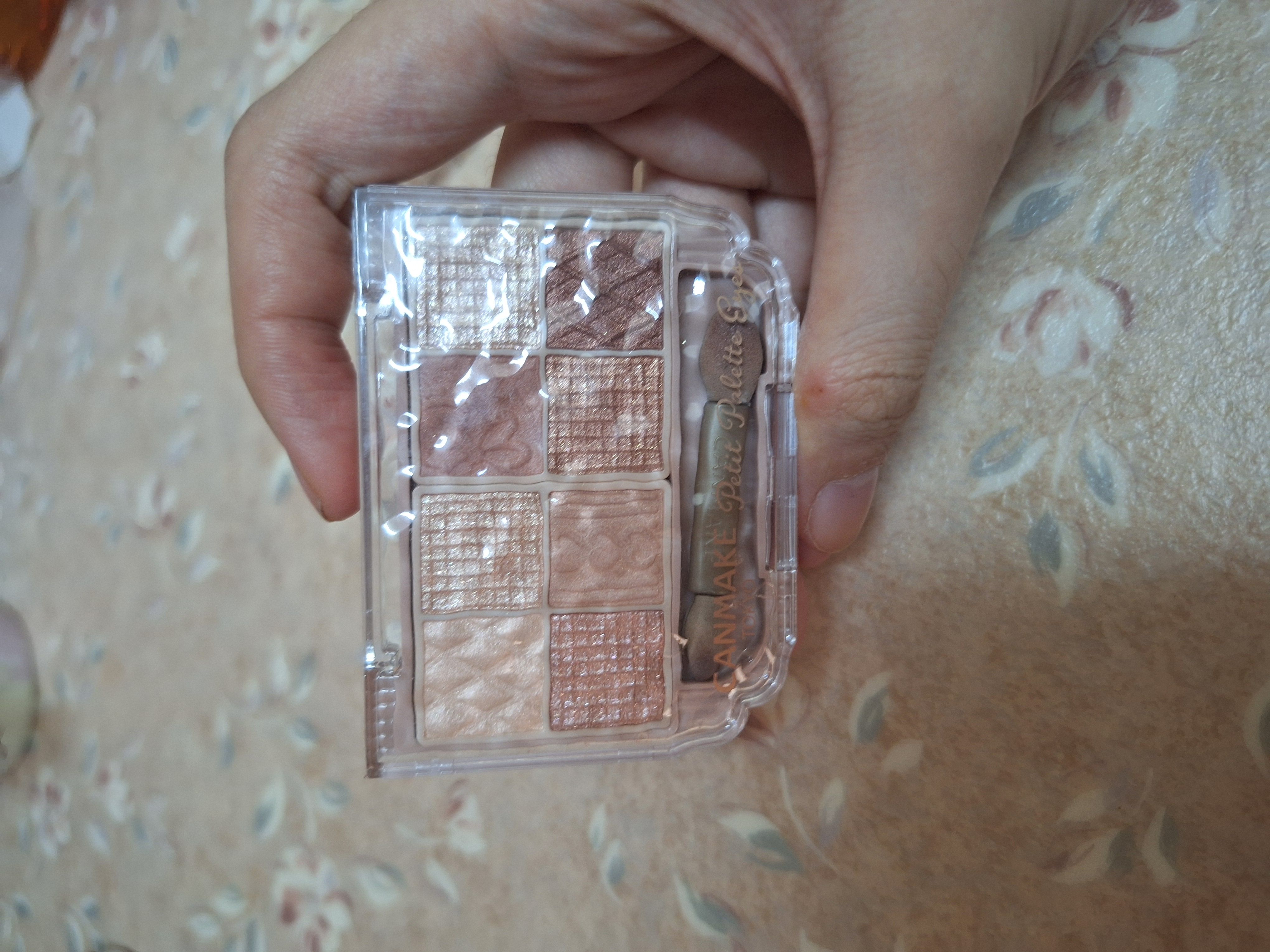 Canmake 8色眼影盤 真實評價/實測照片 byY**K 1