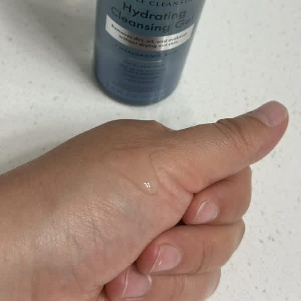 Eucerin 控油淨肌潔膚啫喱 真實評價/實測照片 byYa****NG 1