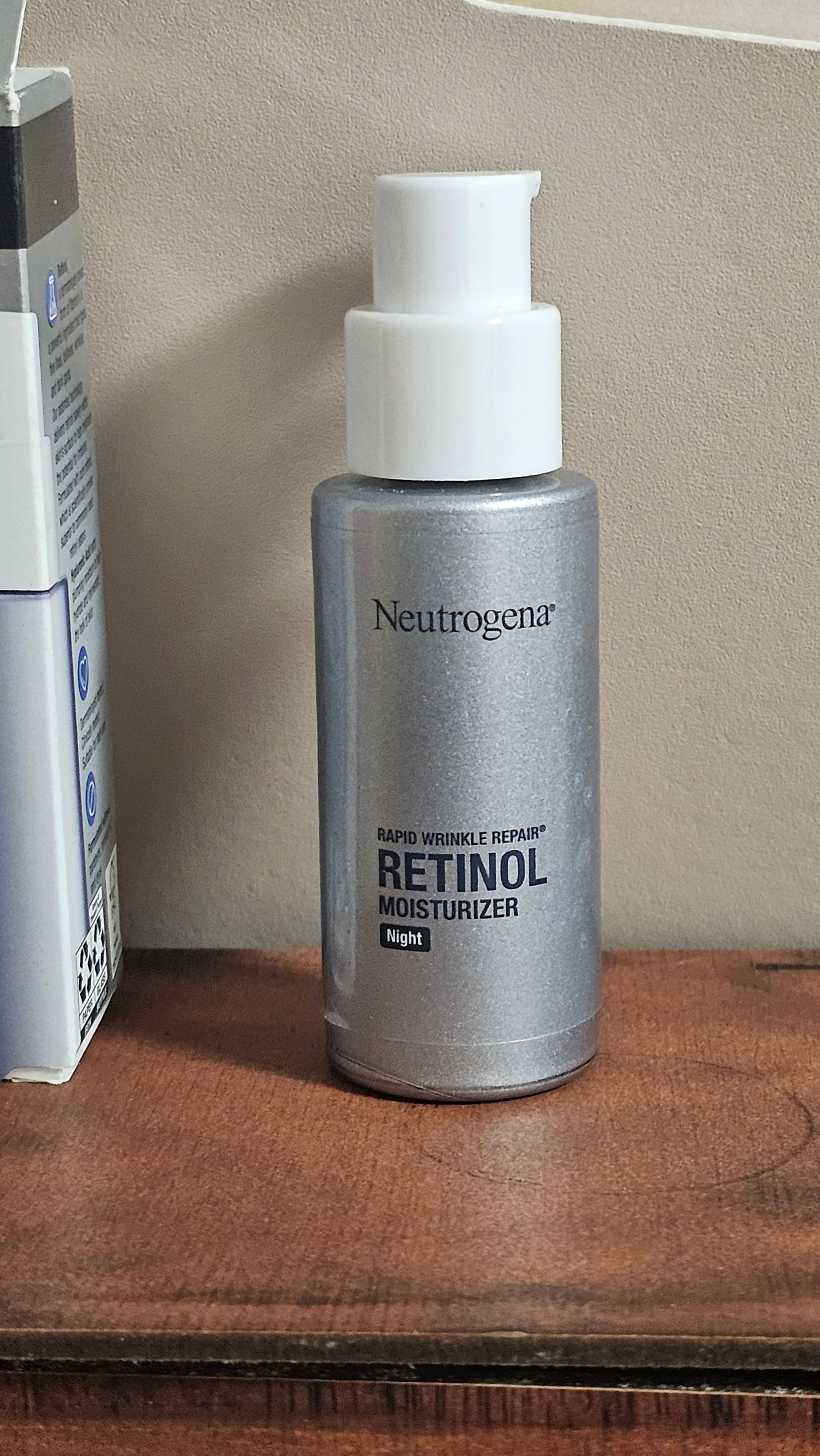 Neutrogena 露得清 維A醇抗皺修護晚霜 真實評價/用後感 bytws******************com 1 Neutrogena 露得清 維A醇抗皺修護晚霜 真實評價/實測照片 bytws******************com 1