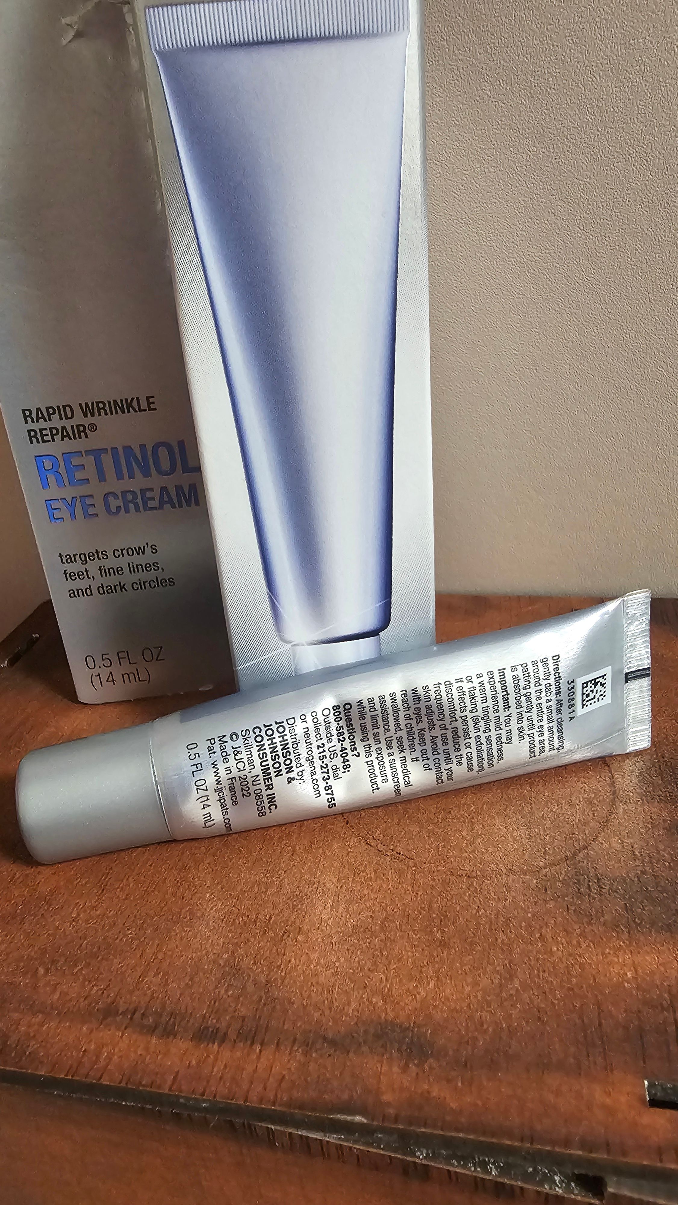 Neutrogena 露得清 維A醇抗皺修護眼霜 真實評價/實測照片 bytws******************com 2