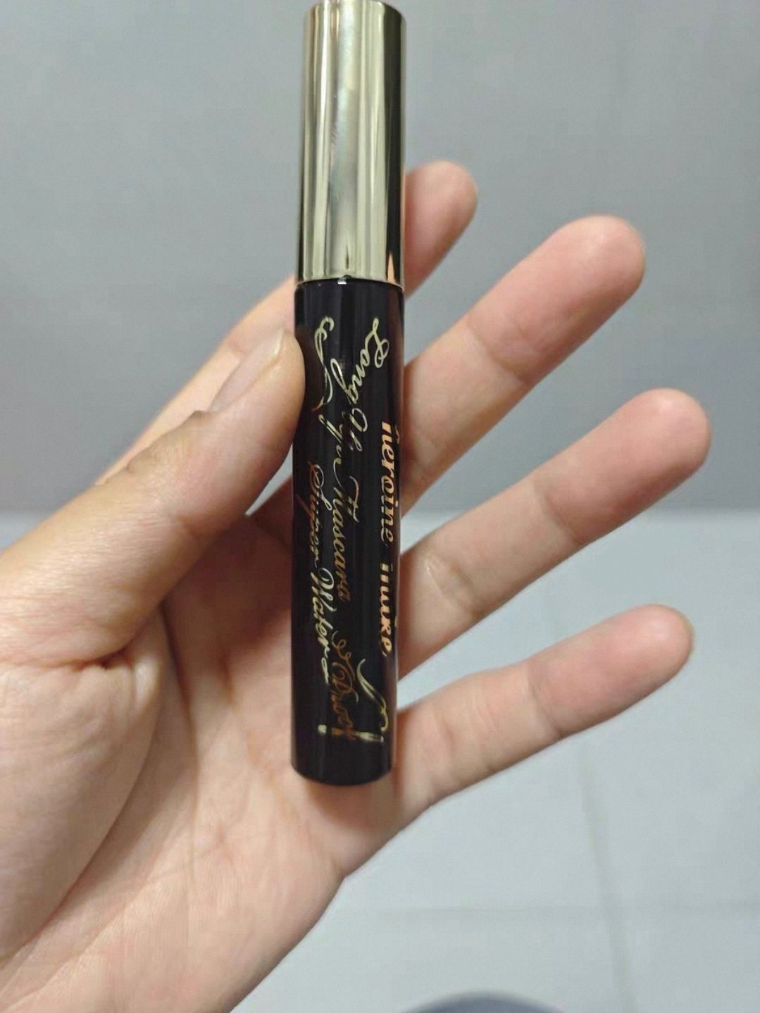 Kiss Me Heroine Make超級防水纖長激翹睫毛液 真實評價/實測照片 by 2