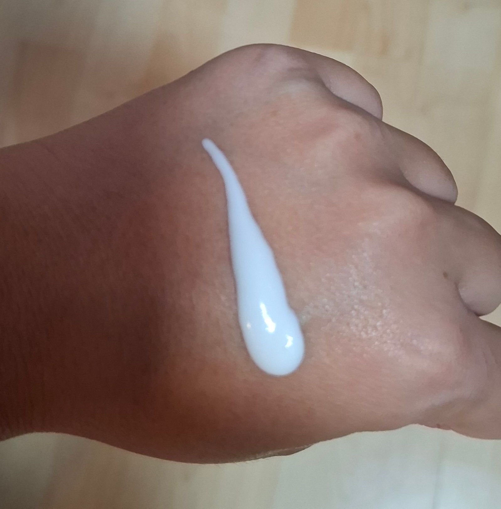 Banana Boat 香蕉船 香蕉船控油空氣感防曬乳 真實評價/用後感 by 1 Banana Boat 香蕉船 香蕉船控油空氣感防曬乳 真實評價/實測照片 by 1