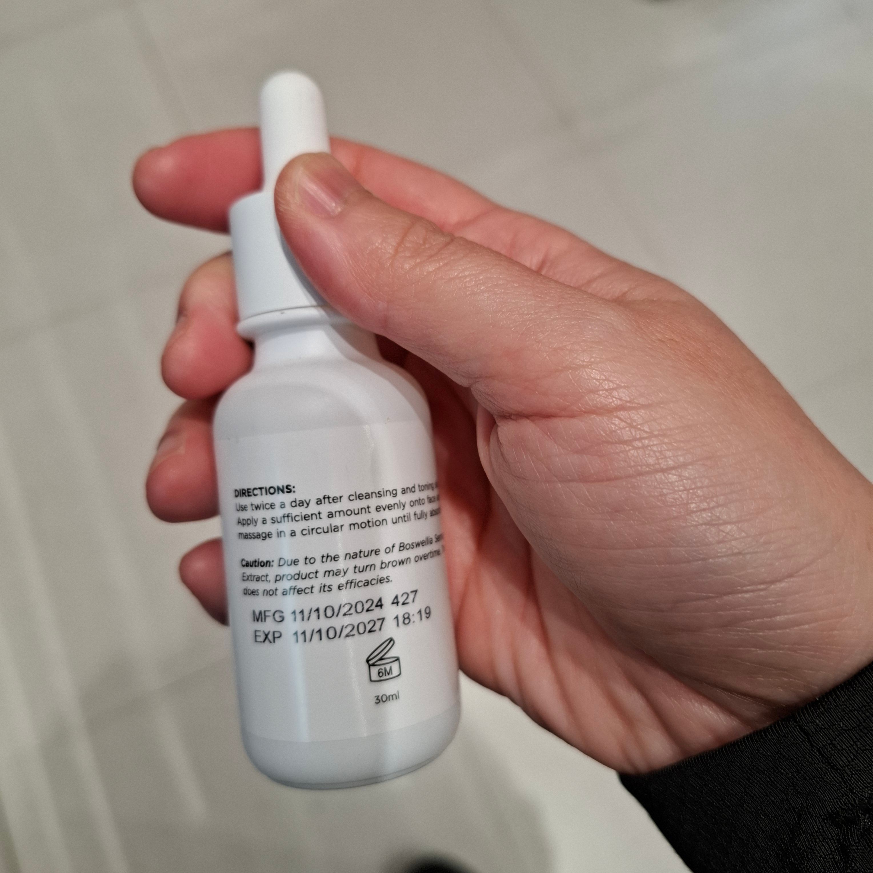 Derma Lab 美白C光透淡斑精華 真實評價/實測照片 by 2