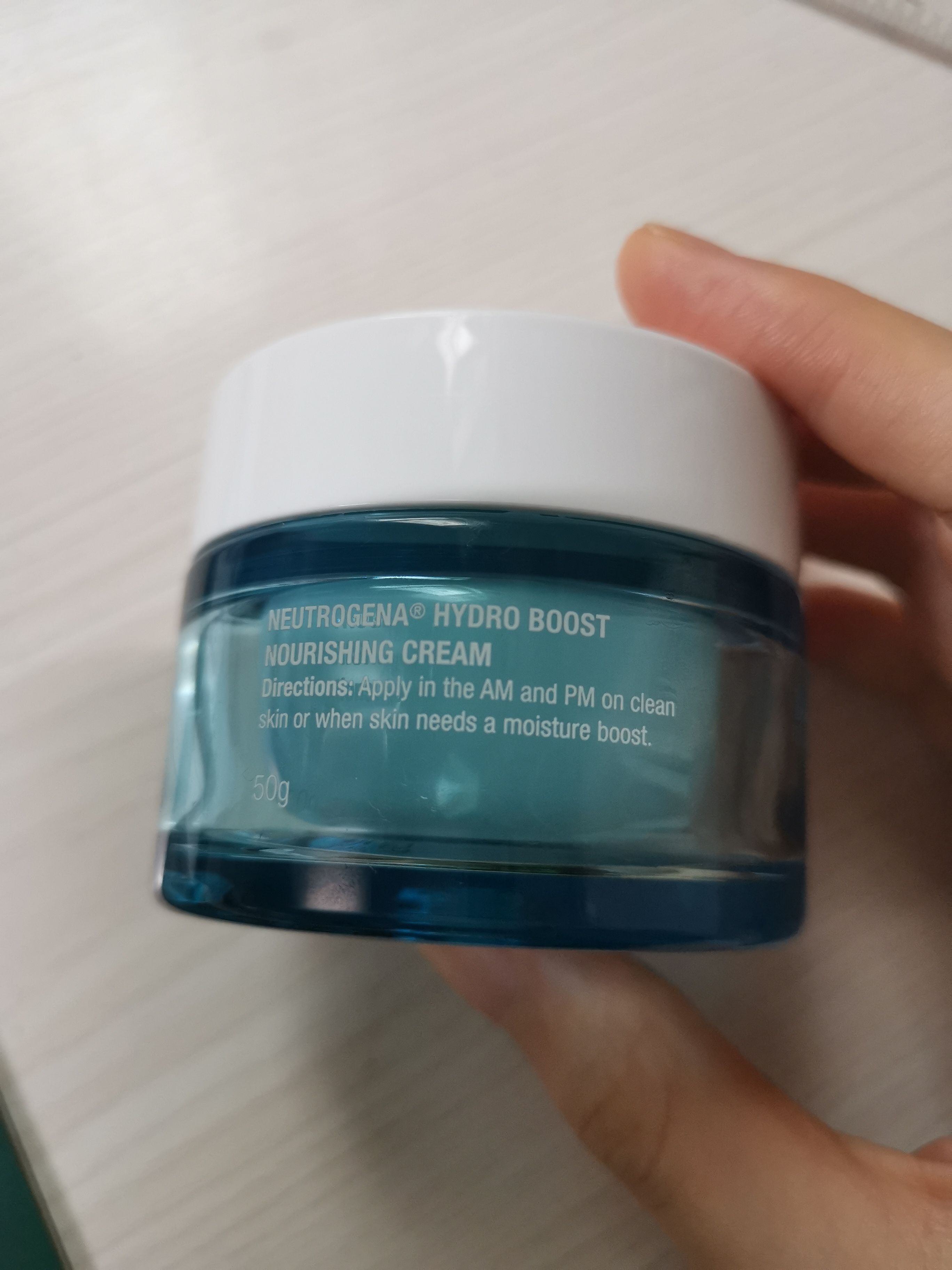 Neutrogena 露得清 露得清水活保濕無香特潤凝霜 真實評價/用後感 byEll******ung 1 Neutrogena 露得清 露得清水活保濕無香特潤凝霜 真實評價/實測照片 byEll******ung 1