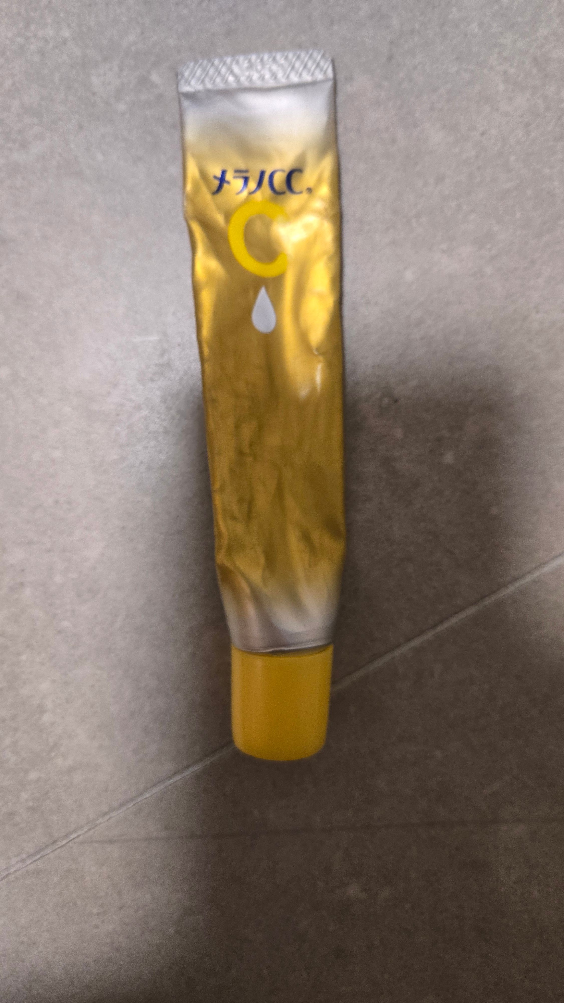 樂敦 MELANO CC 特濃純維C精華 真實評價/實測照片 byEll***Lam 1