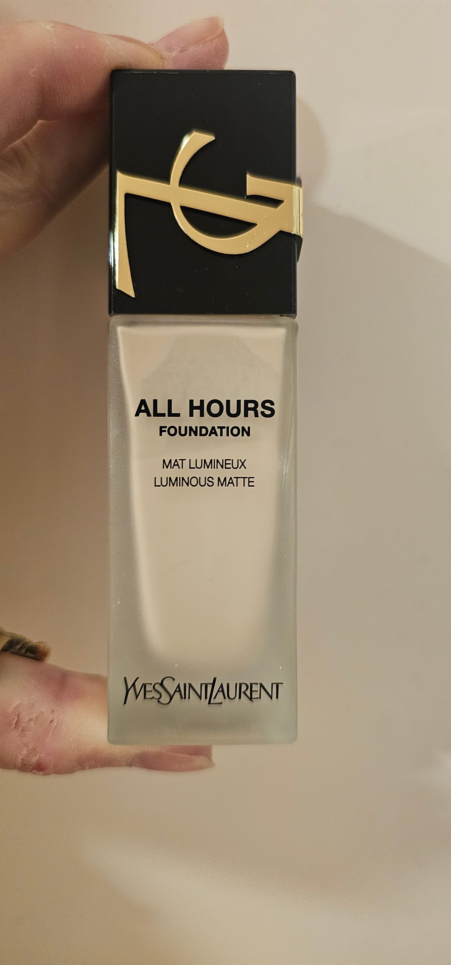YSL 恆時輕透霧光粉底液SPF 39/PA+++ 真實評價/實測照片 byCry**** Li 2