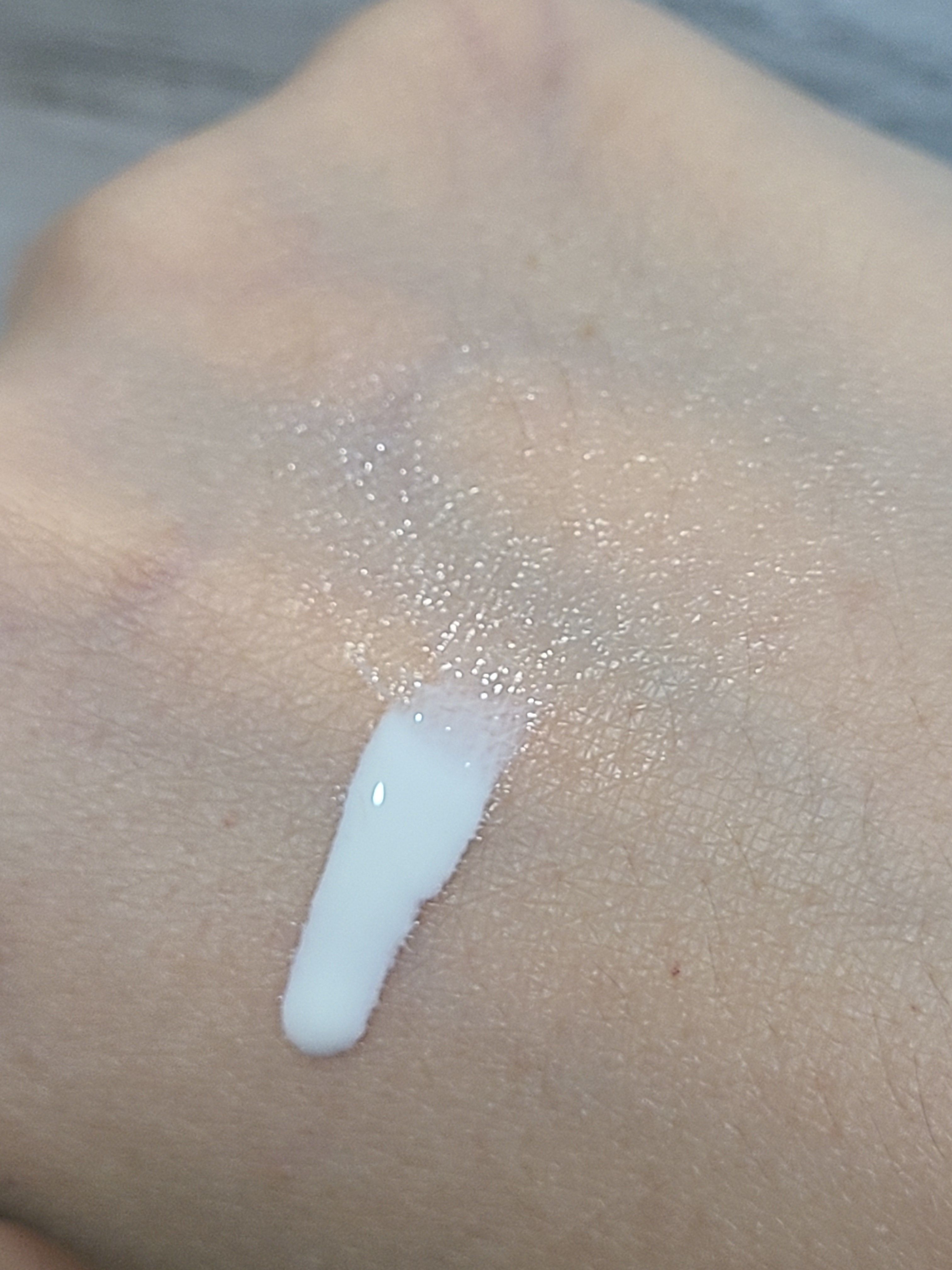 Curel 輕透清爽防曬身體乳液 真實評價/用後感 byLin****ana 1 Curel 輕透清爽防曬身體乳液 真實評價/實測照片 byLin****ana 1