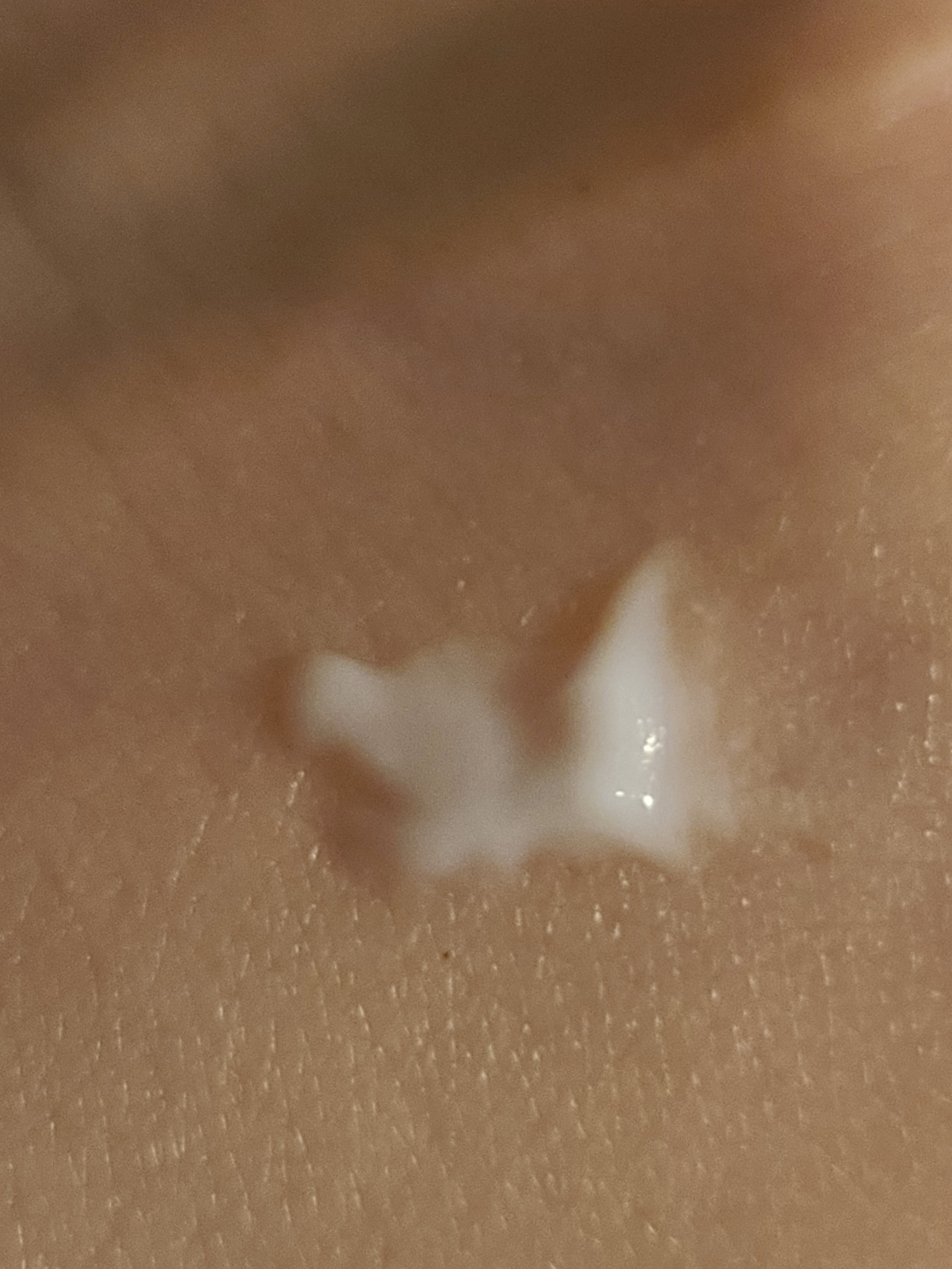Eucerin 抗乾燥深度滋養手霜 (5%尿素) 真實評價/實測照片 byLin****ana 1