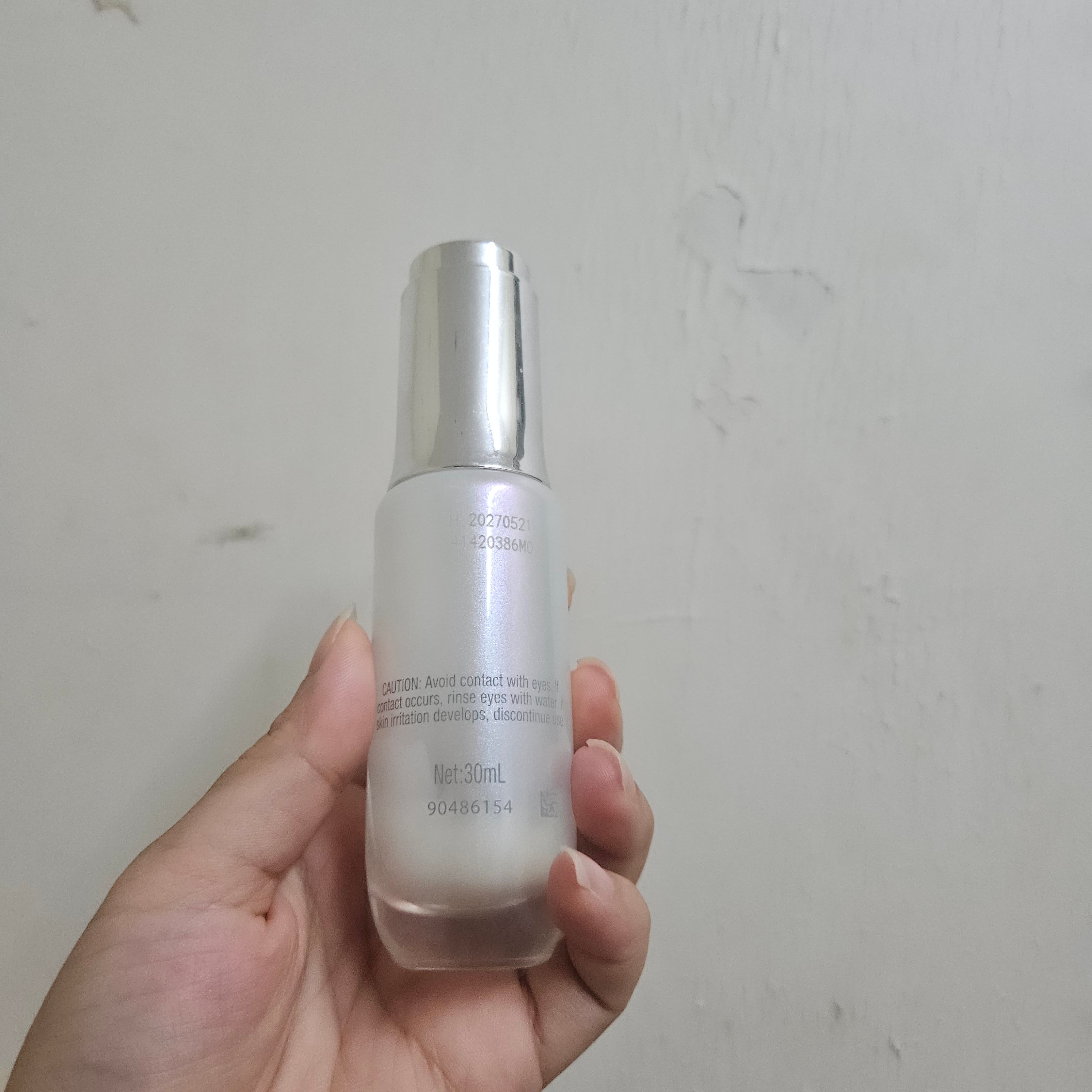 Olay 水感透白光曜精華 真實評價/實測照片 bysiu***************com 1