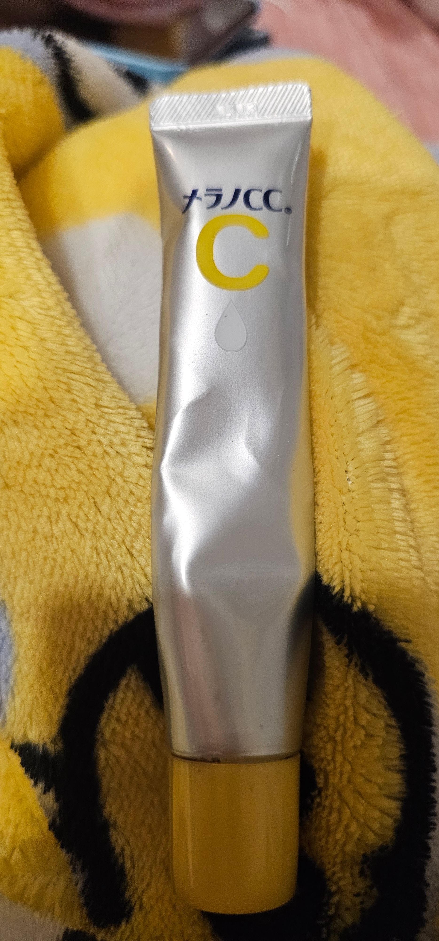 樂敦 Melano CC 藥用黑斑集中保養美容液 真實評價/用後感 byCry**** Li 1 樂敦 Melano CC 藥用黑斑集中保養美容液 真實評價/實測照片 byCry**** Li 1