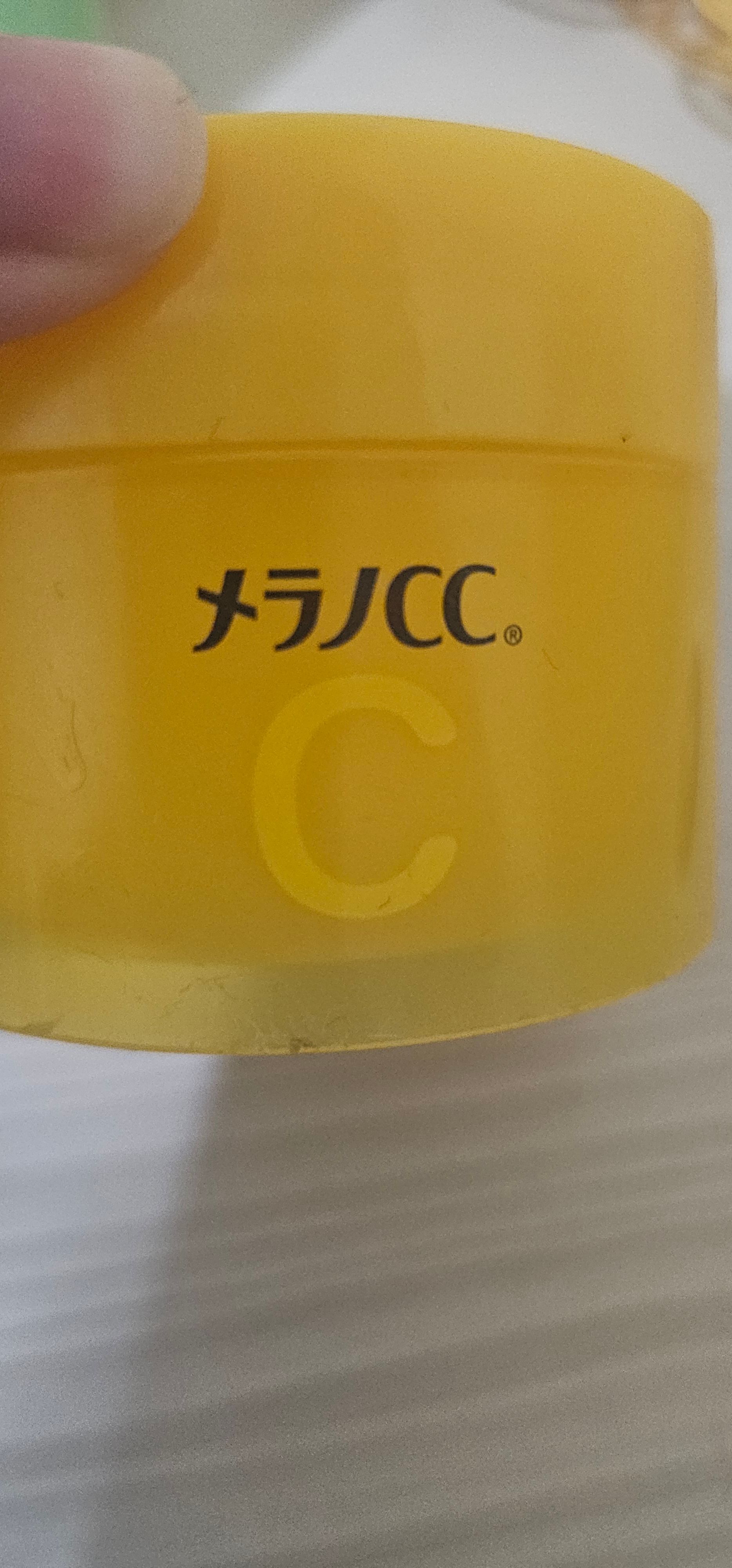 樂敦 MELANO CC 美白淡斑維C水凝露 真實評價/實測照片 byCry**** Li 2