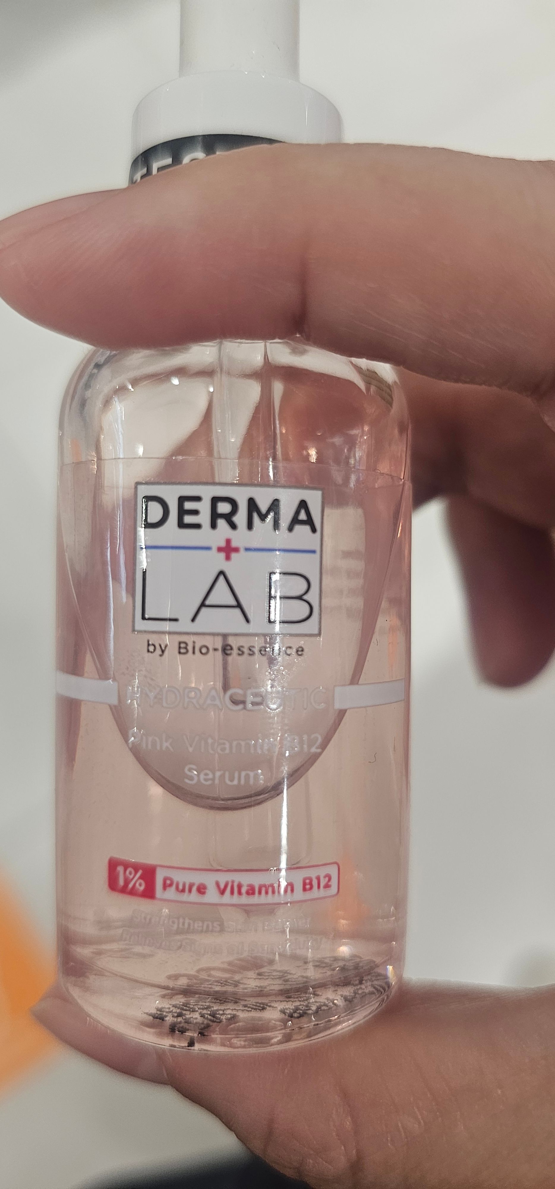 Derma Lab 原生粉嫩維他命B12精華 真實評價/用後感 byCry**** Li 1 Derma Lab 原生粉嫩維他命B12精華 真實評價/實測照片 byCry**** Li 1
