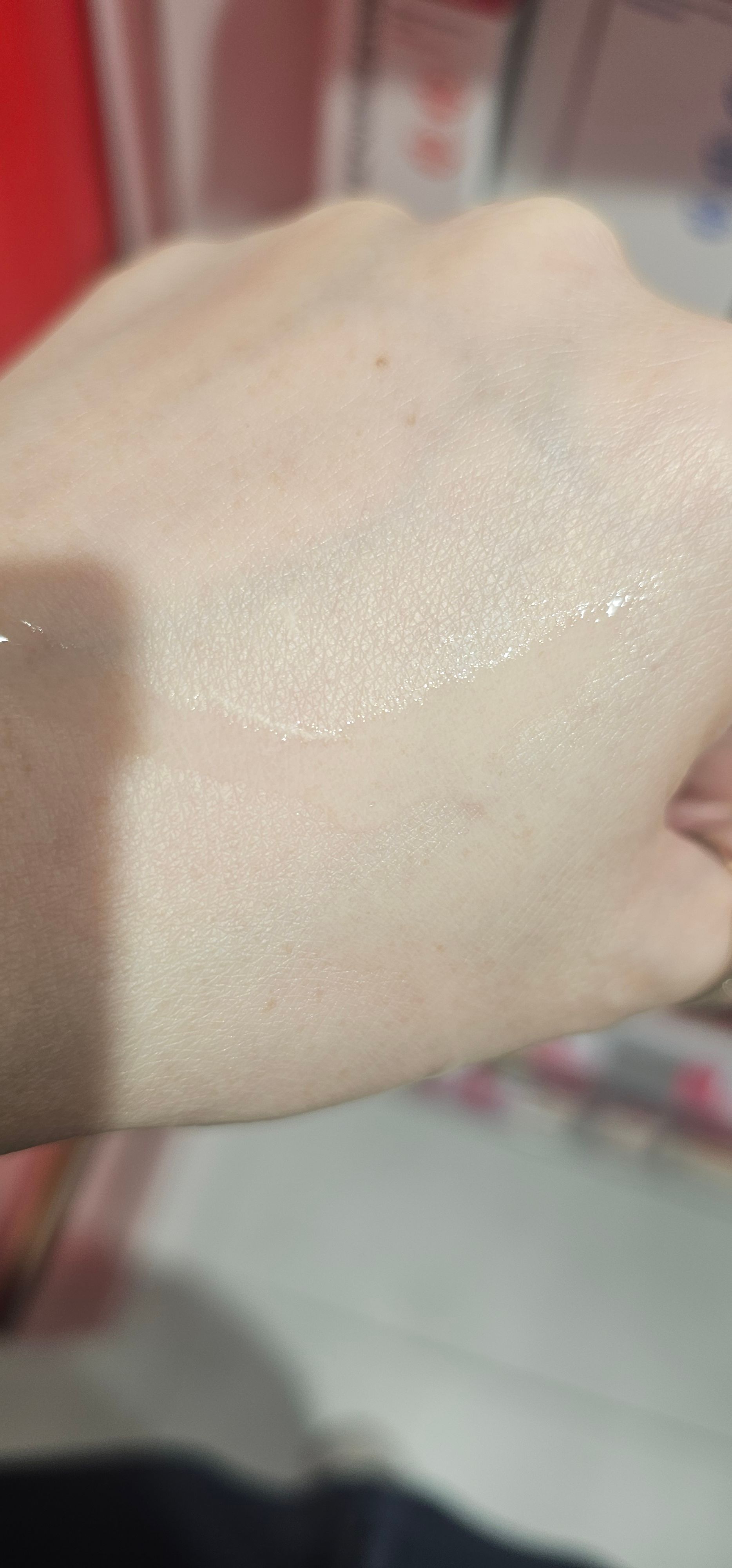 Derma Lab 原生粉嫩維他命B12精華 真實評價/用後感 byCry**** Li 1 Derma Lab 原生粉嫩維他命B12精華 真實評價/實測照片 byCry**** Li 1