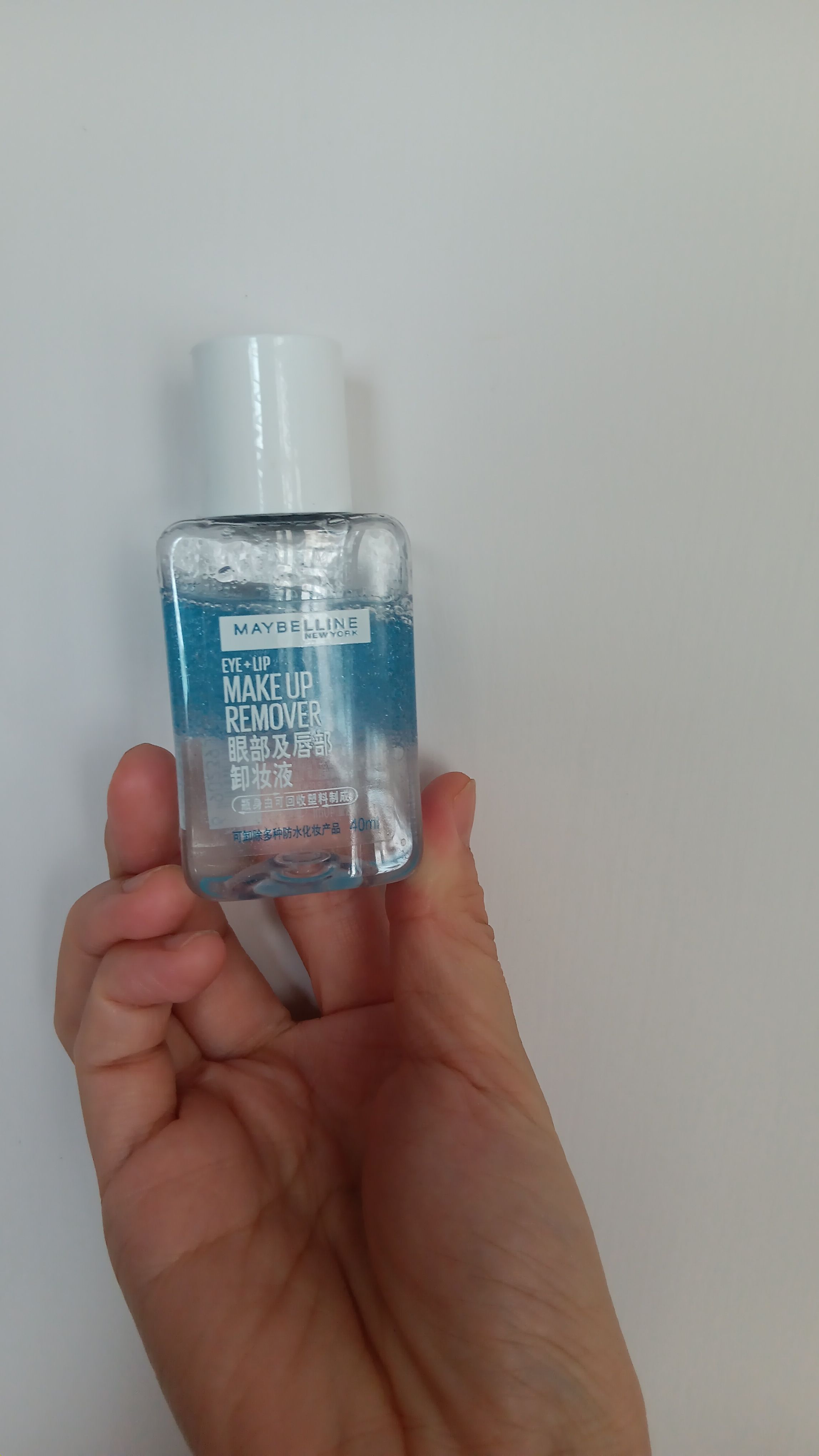 Maybelline New York 眼唇二合一卸妝液 Eye & Lip Make Up Remover 真實評價/實測照片 byvic********************.hk 1