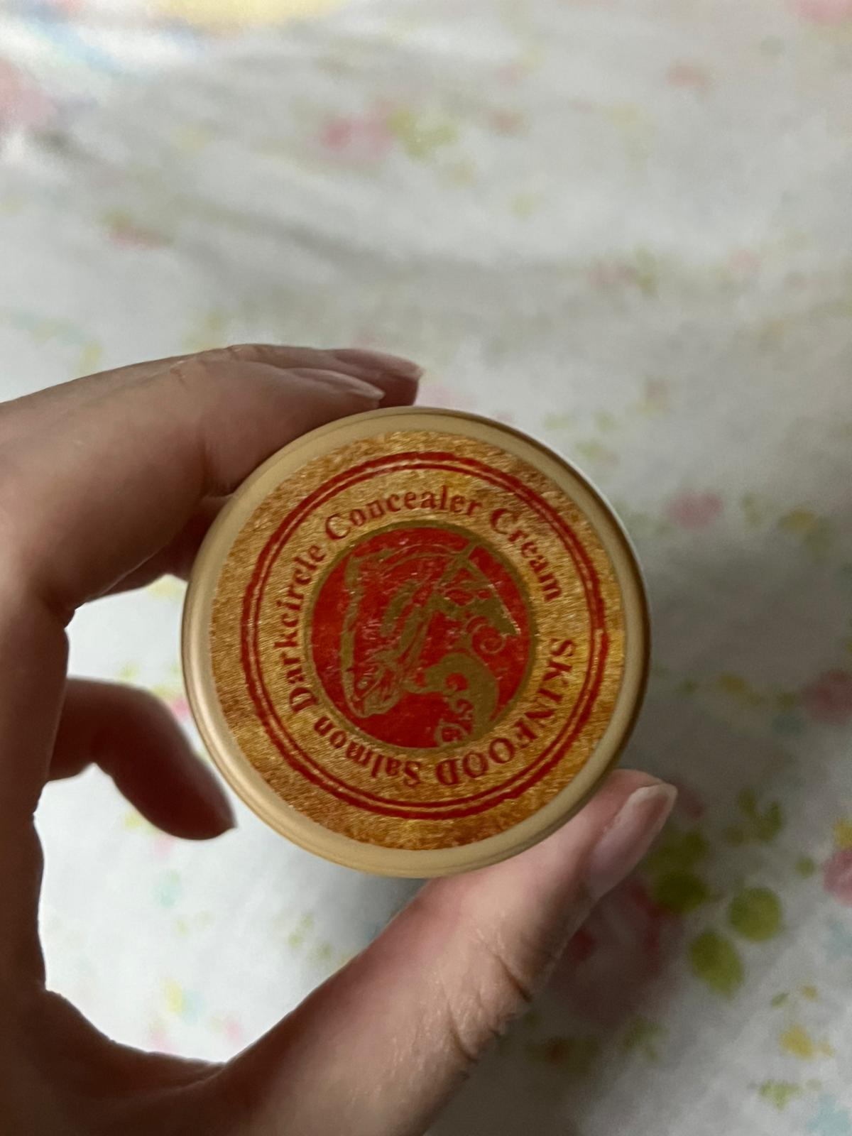 Skinfood 三文魚子亮白眼部遮瑕膏 真實評價/實測照片 byCry******ang 2