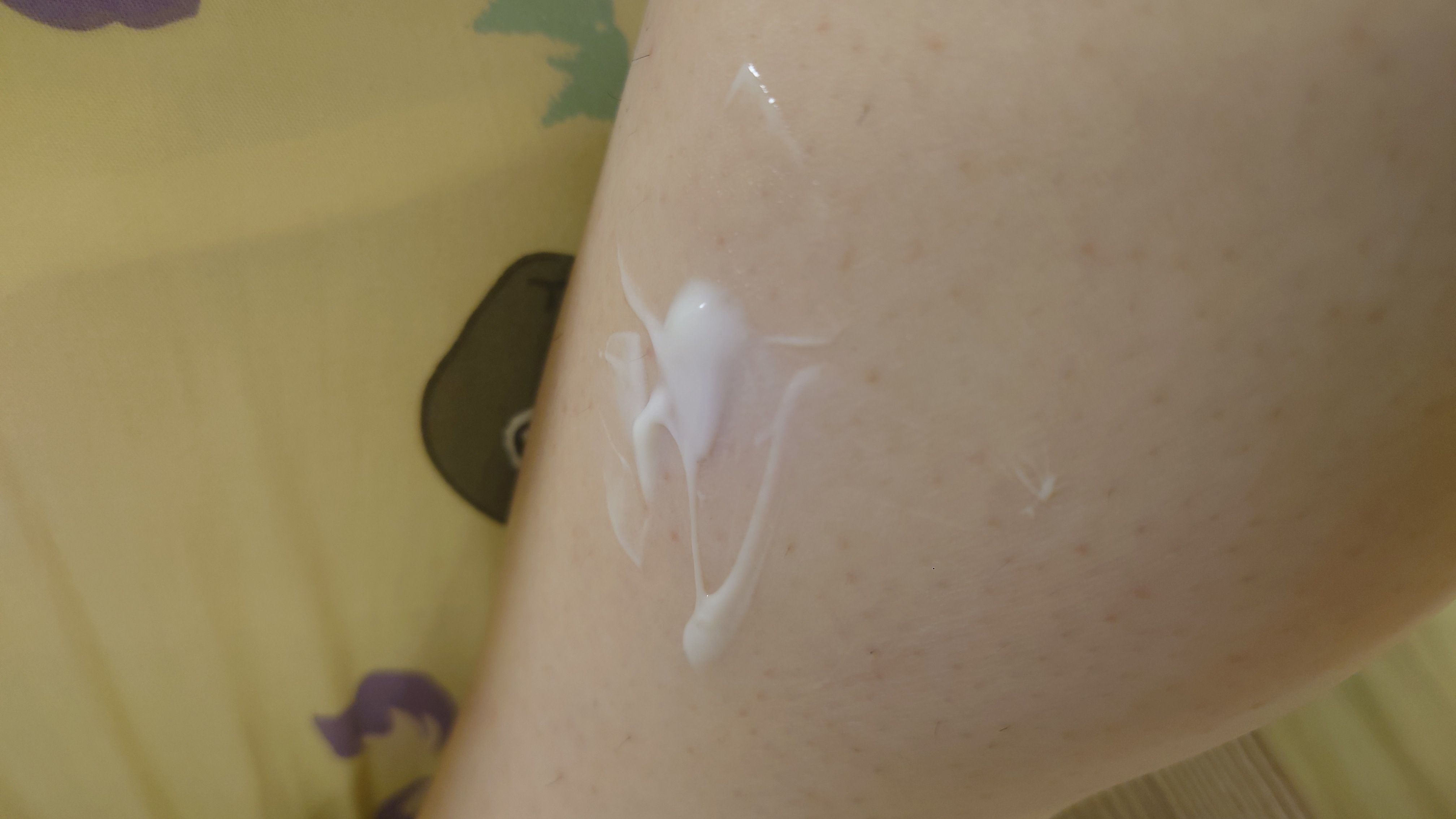 Vaseline 凡士林 淨光無瑕精華身體乳 真實評價/實測照片 bybri****************.hk 1