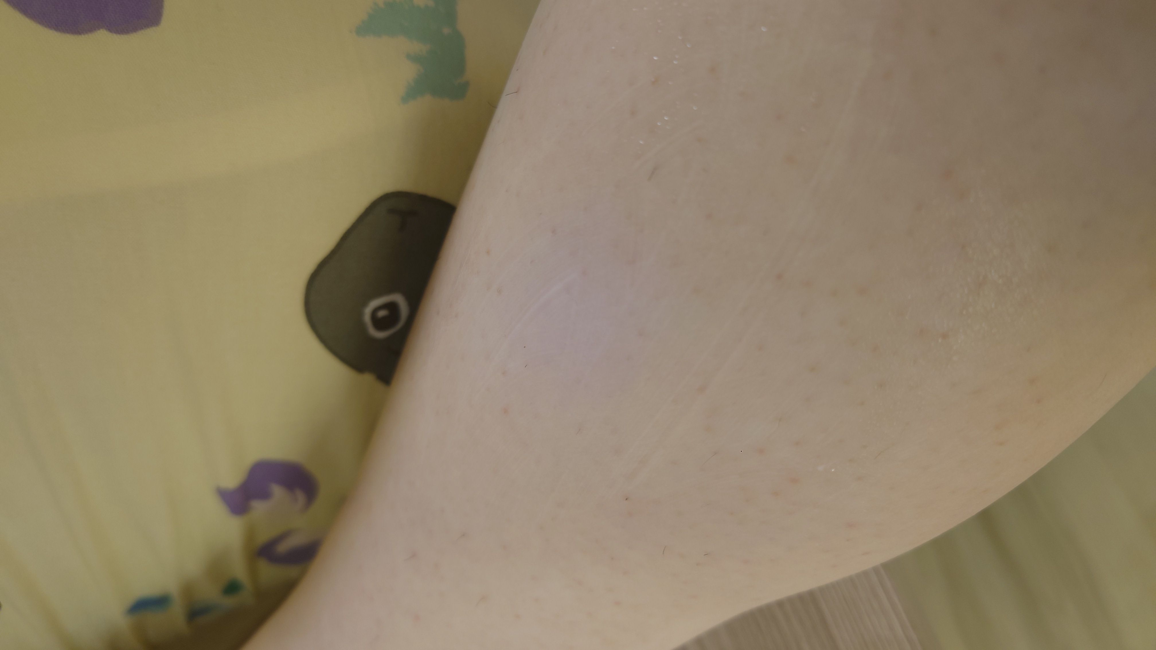 Vaseline 凡士林 淨光無瑕精華身體乳 真實評價/實測照片 bybri****************.hk 2