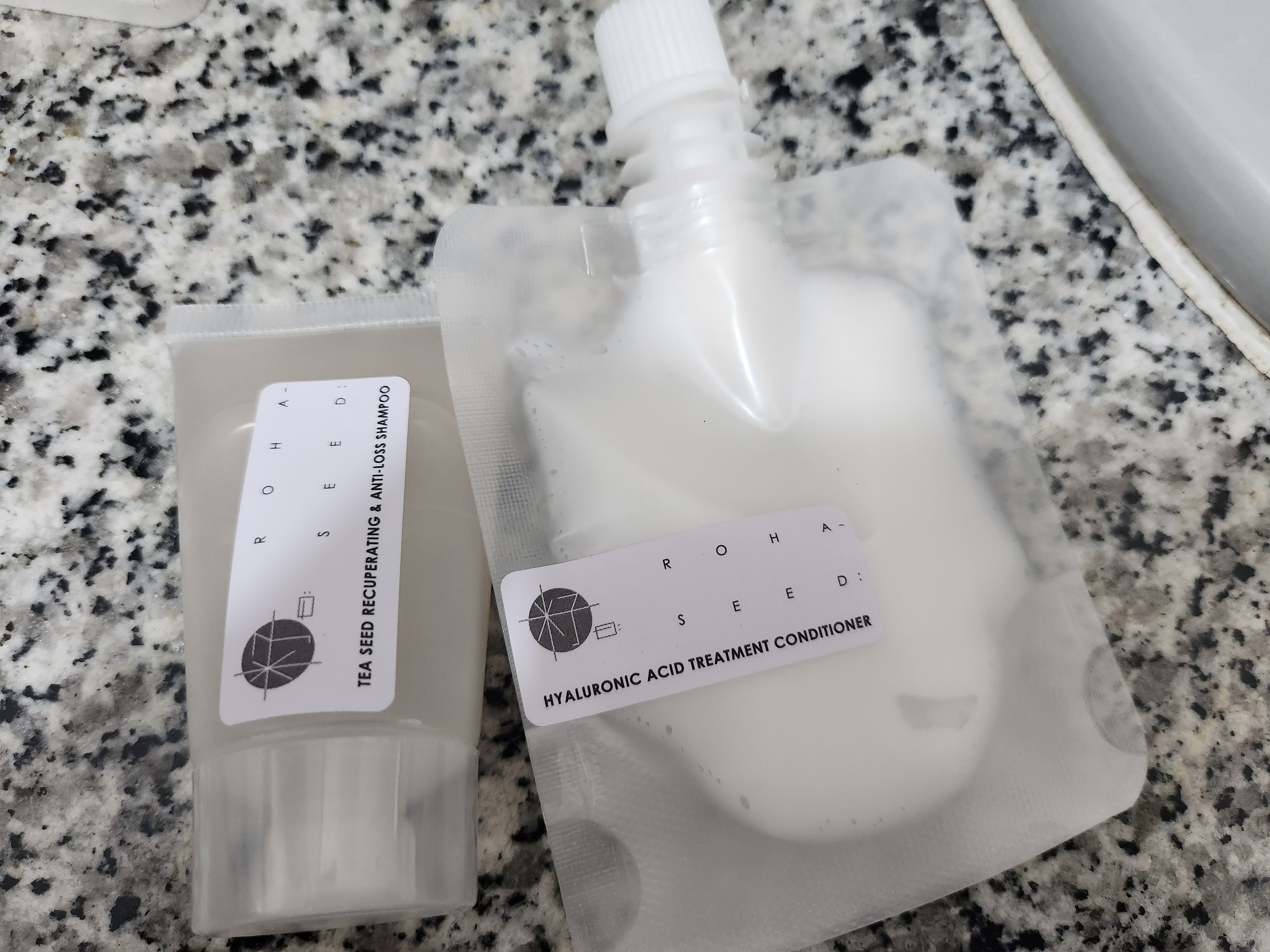 Rohaseed 籽曰 茶籽調理及防脫洗髪露 真實評價/實測照片 byWin*****han 1