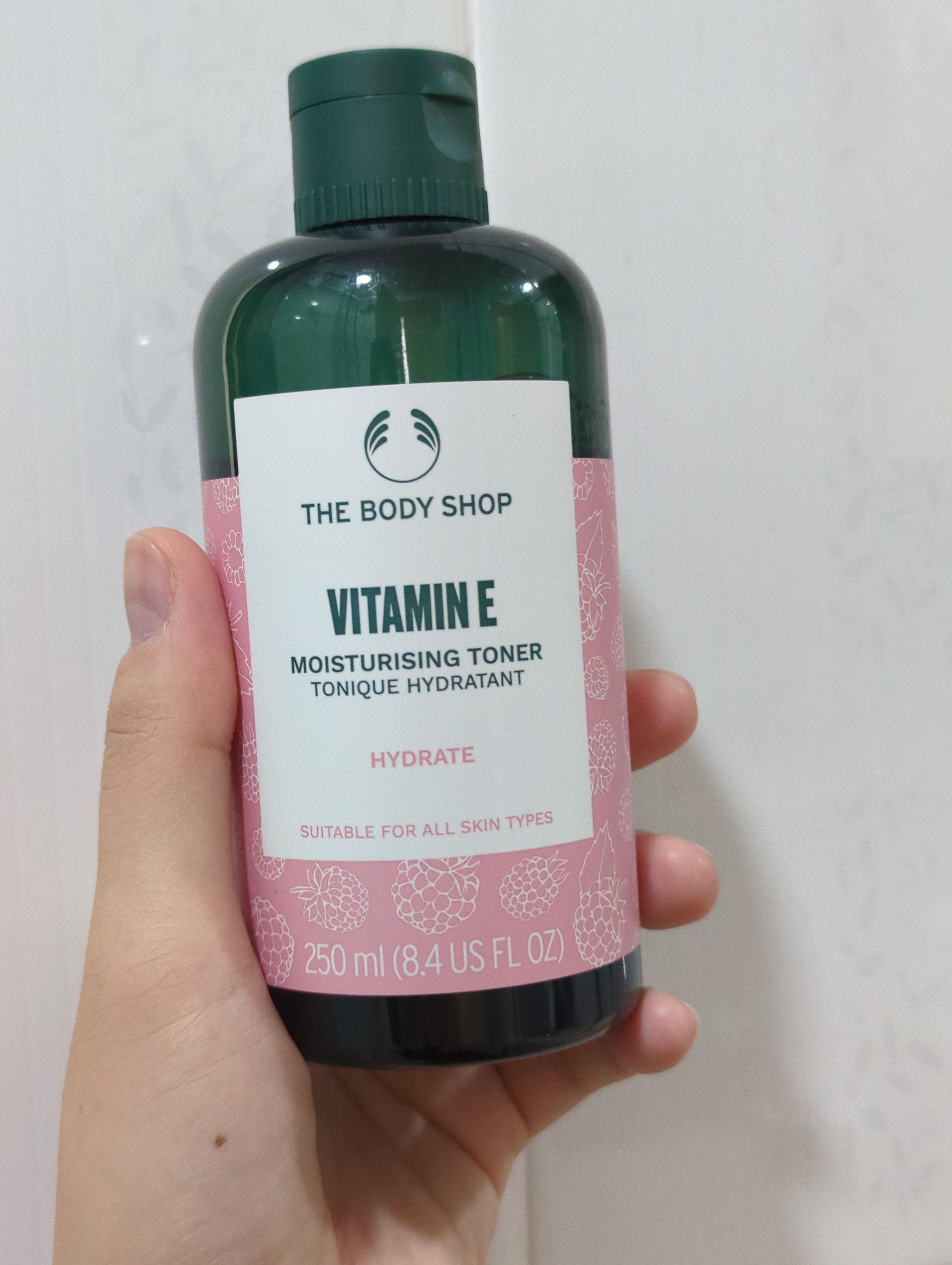The Body Shop 維他命E滋潤爽膚水 真實評價/用後感 byoiy******ong 2 The Body Shop 維他命E滋潤爽膚水 真實評價/實測照片 byoiy******ong 2
