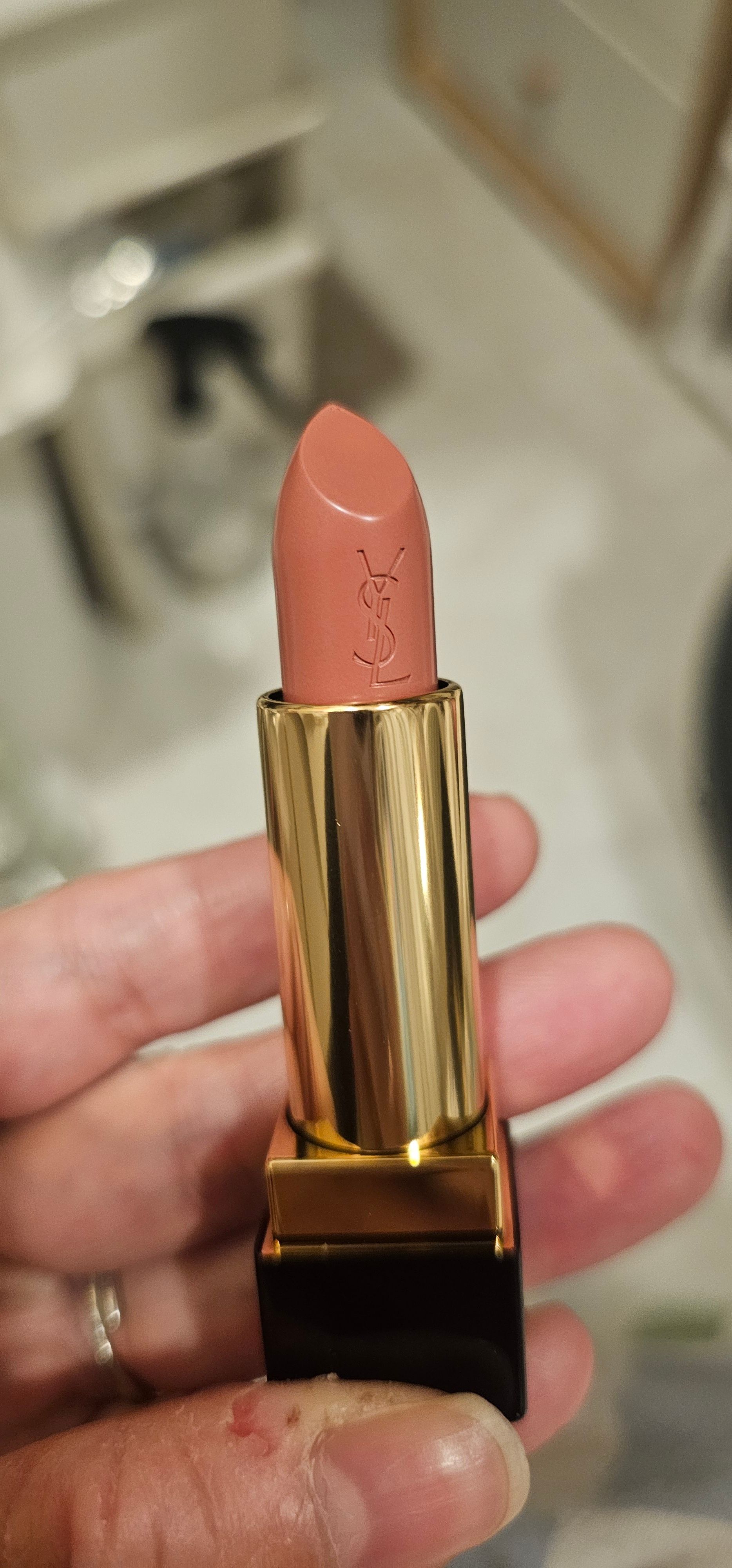 YSL 絕色唇膏 真實評價/實測照片 byCry**** Li 1