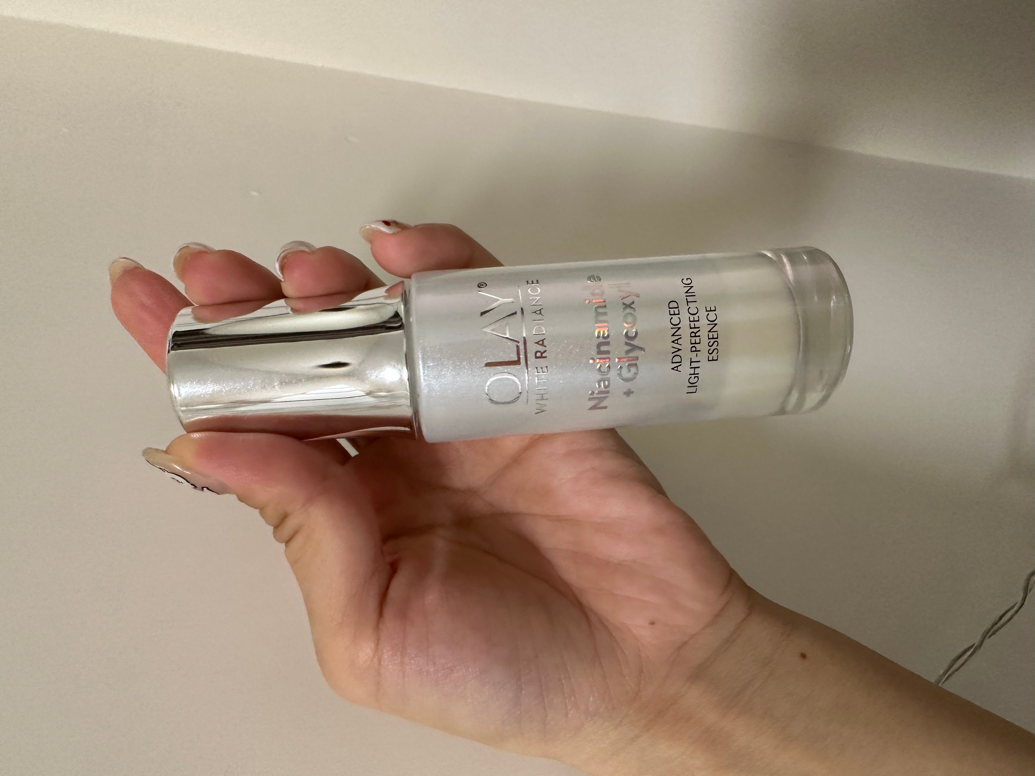 Olay 水感透白光曜精華 真實評價/實測照片 byKit***Tse 1