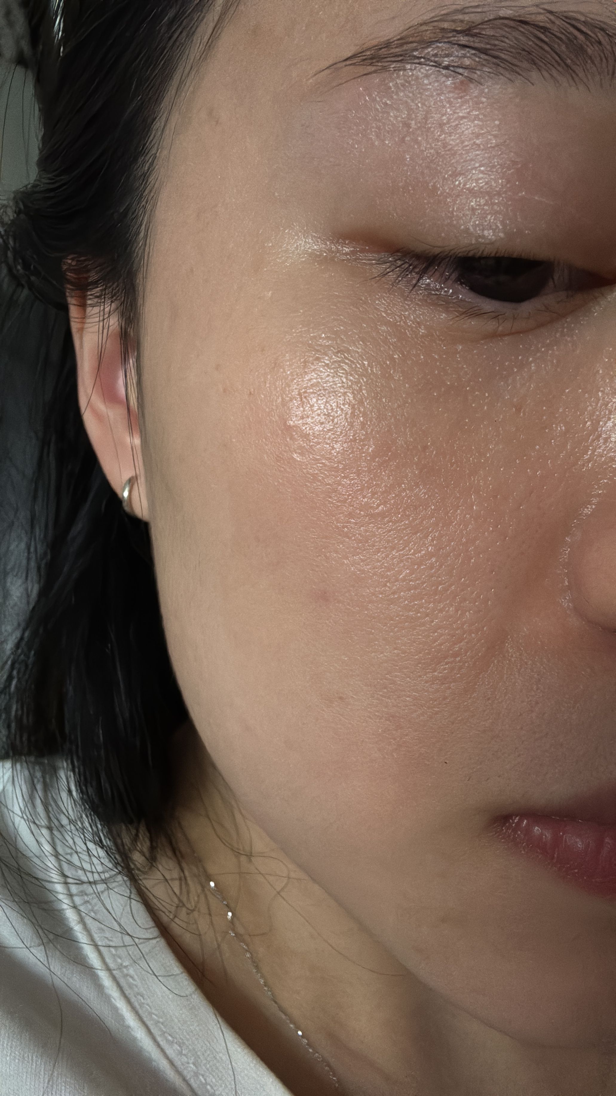 Sasatinnie 第三代升級版全效水潤透光面膜 真實評價/實測照片 byglo*****************com 1