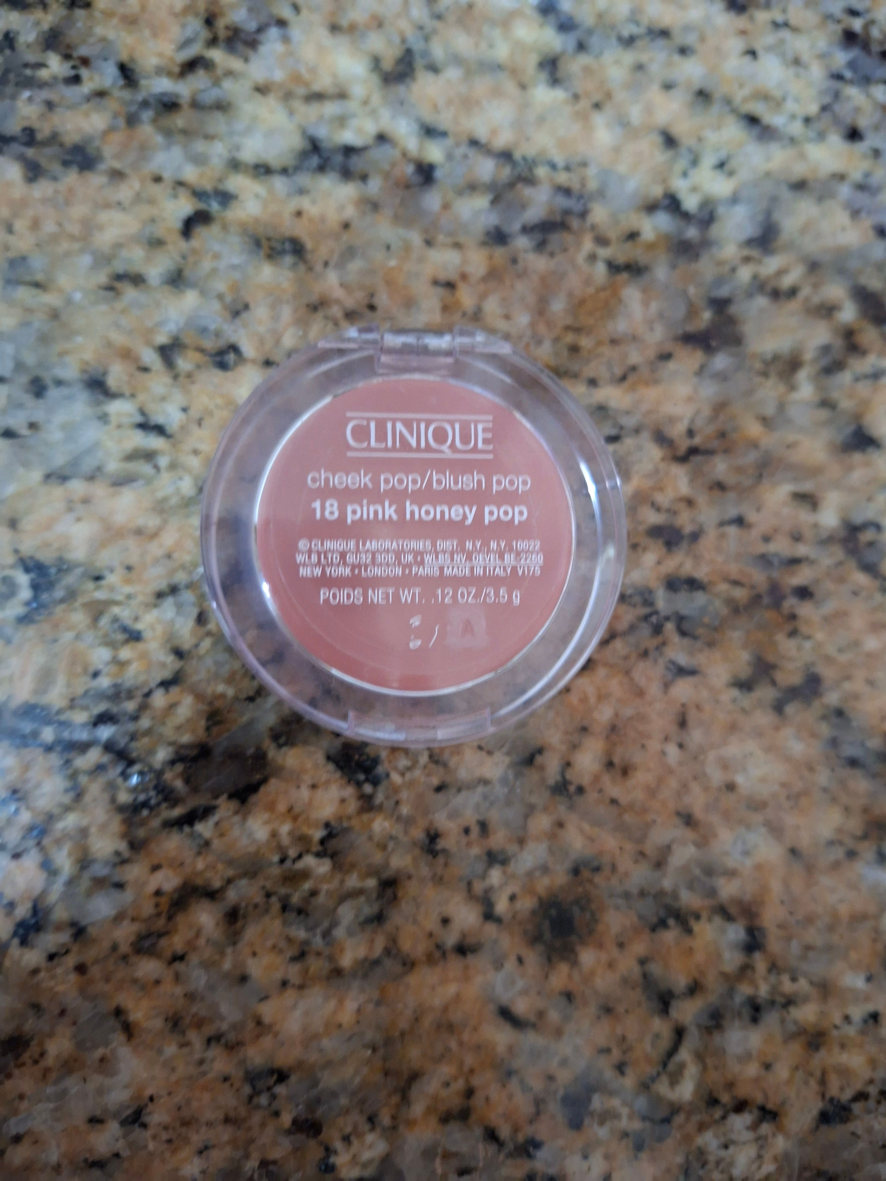 Clinique 花之戀光感胭脂 真實評價/實測照片 byyt.************************com 1
