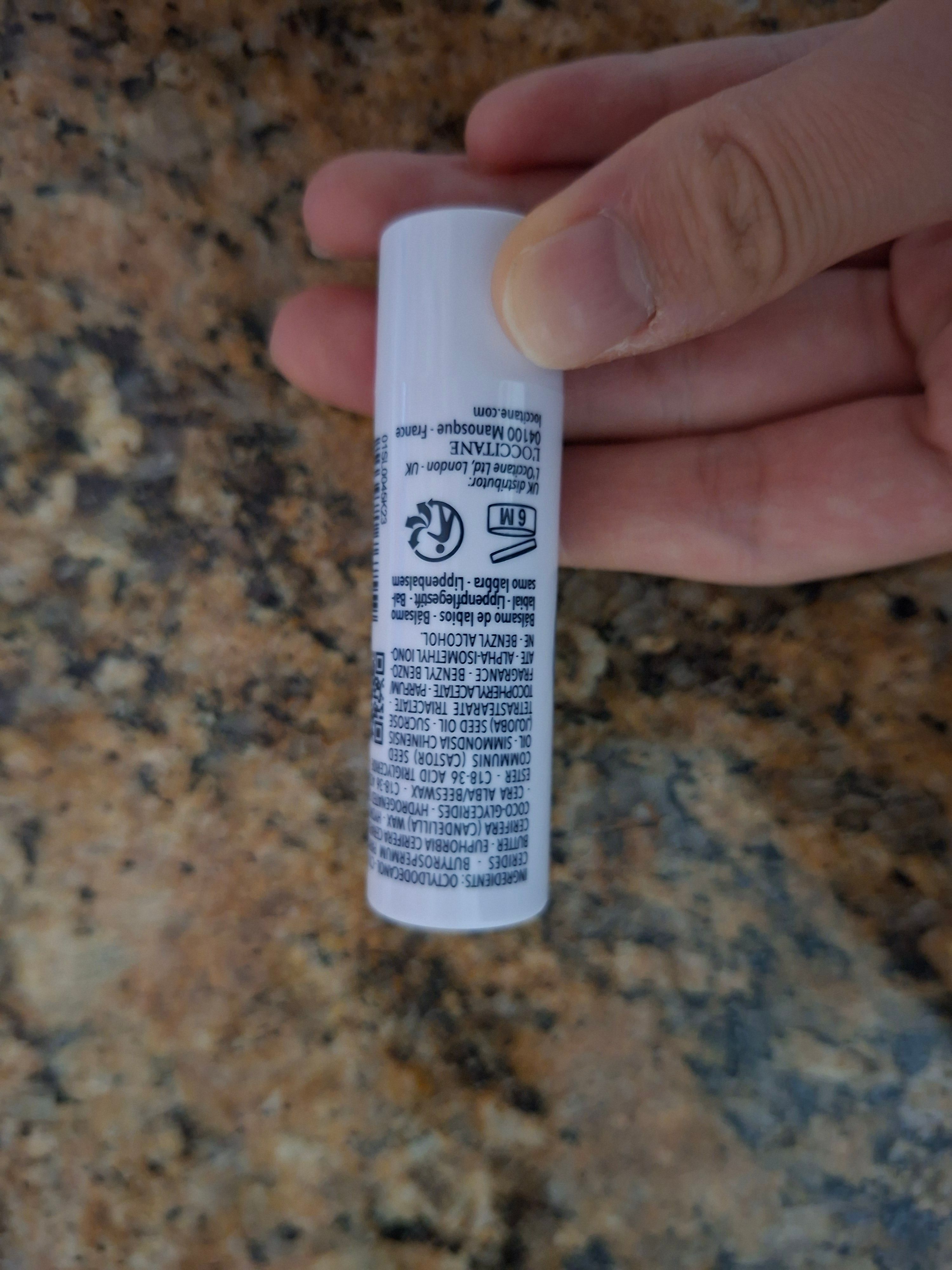 L'Occitane 乳木果潤唇膏 真實評價/實測照片 byyt.************************com 2