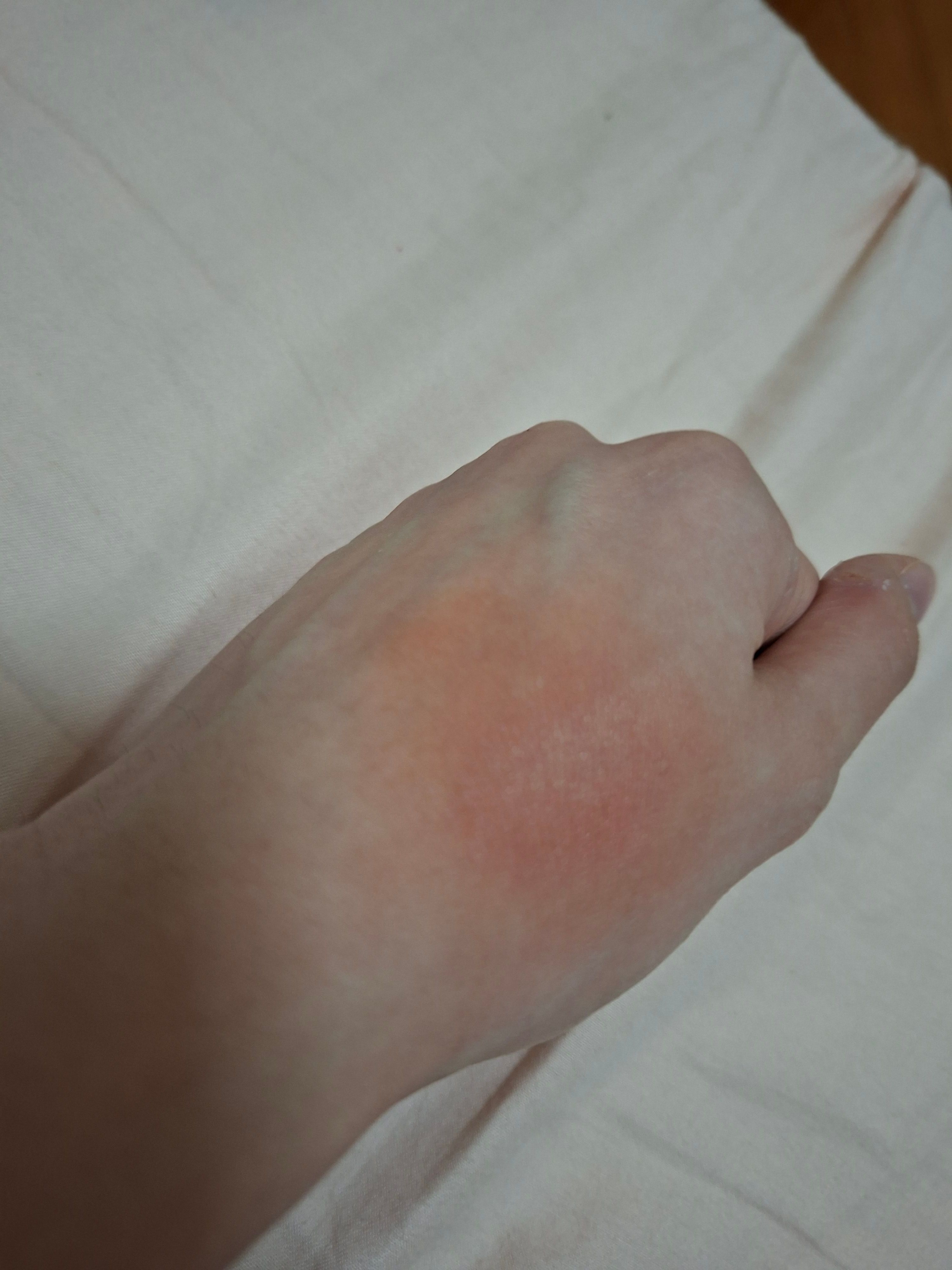Rare Beauty Soft Pinch Liquid Blush 真實評價/實測照片 byyt.************************com 1