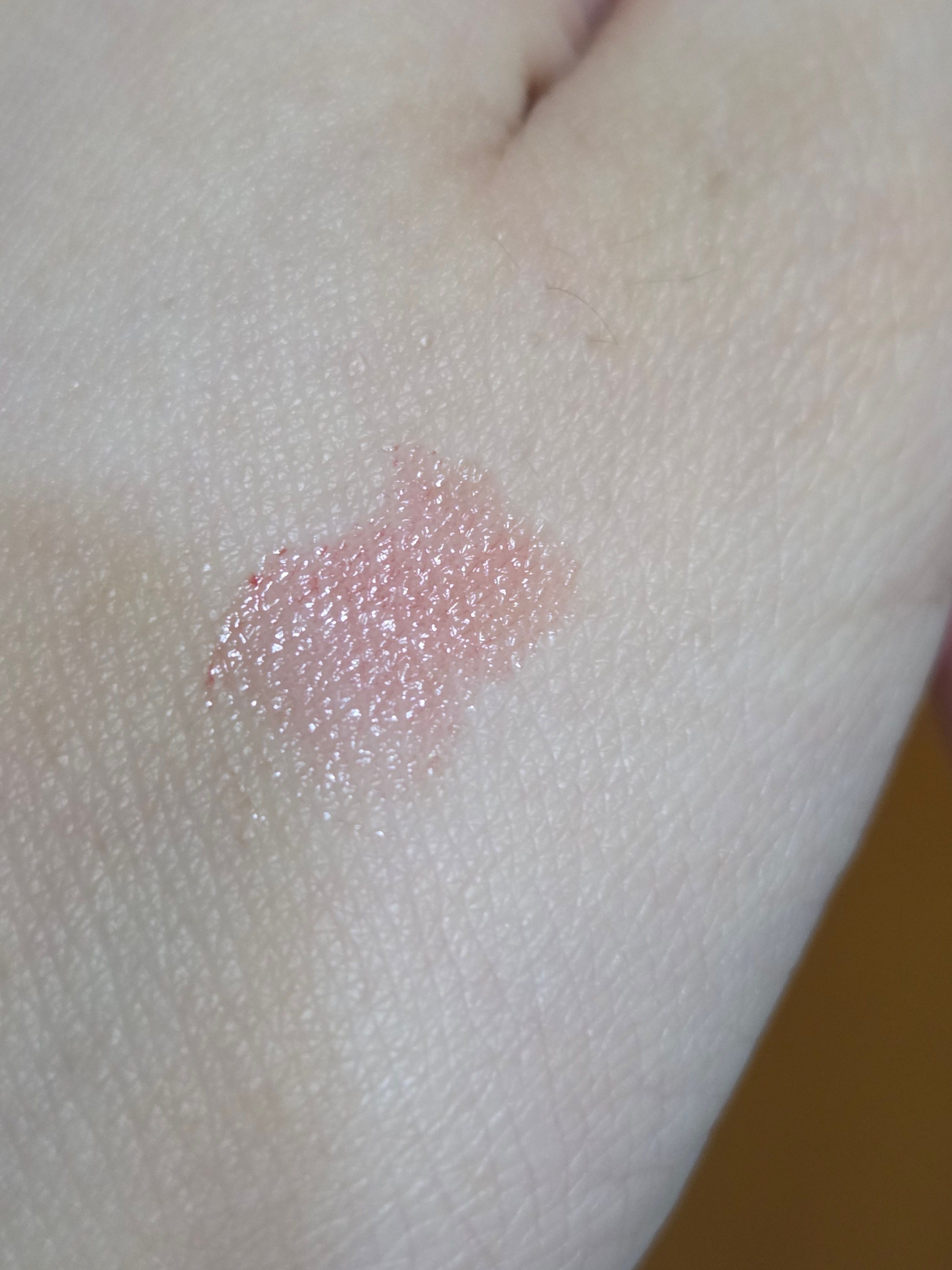 Canmake 絲滑豐潤唇膏 (染唇版) Stay On Balm Rouge T 真實評價/用後感 bypop**********************com 1 Canmake 絲滑豐潤唇膏 (染唇版) Stay On Balm Rouge T 真實評價/實測照片 bypop**********************com 1