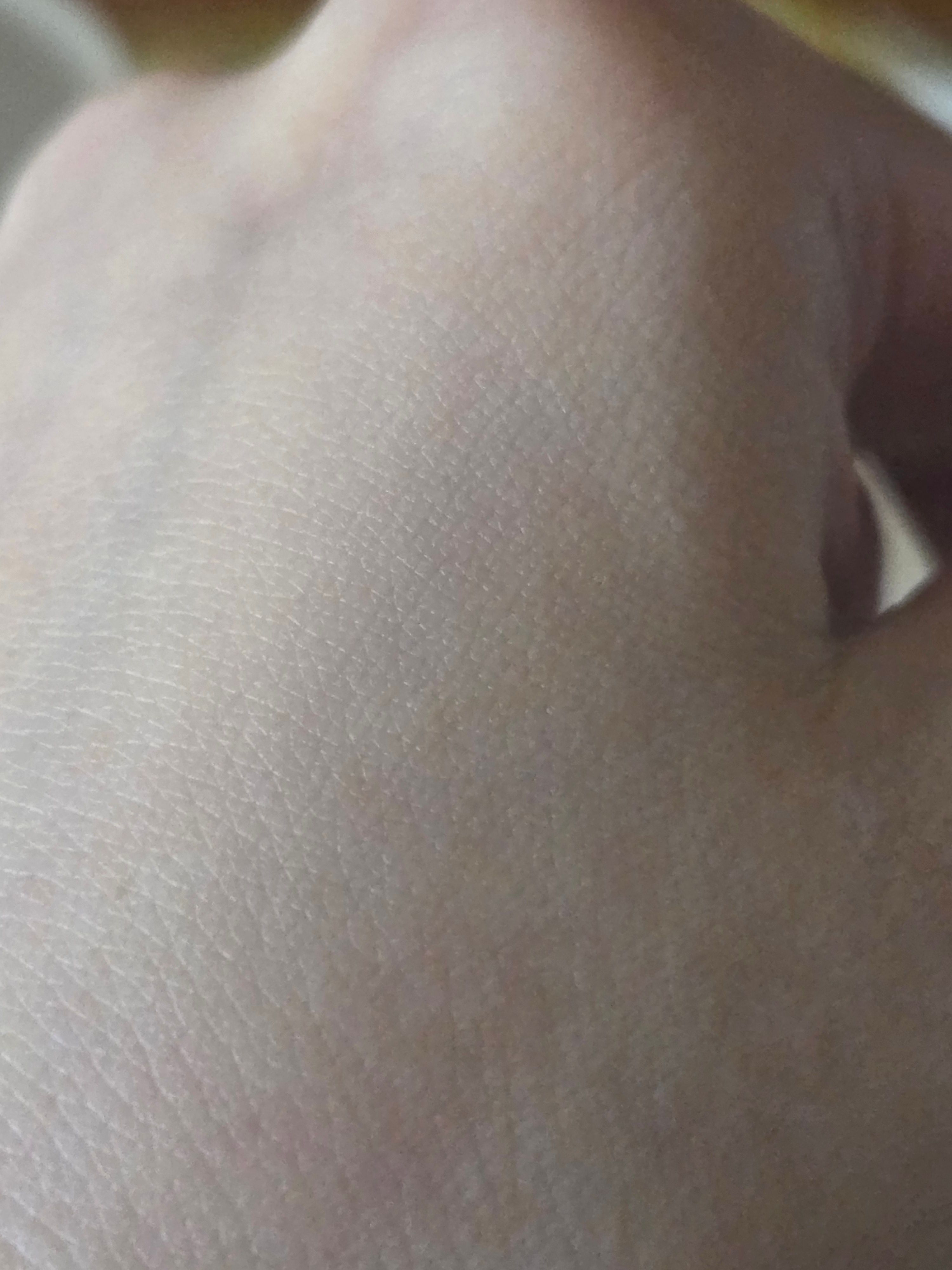 Cle De Peau 鉑鑽凝亮柔膚水 真實評價/用後感 bypop**********************com 1 Cle De Peau 鉑鑽凝亮柔膚水 真實評價/實測照片 bypop**********************com 1