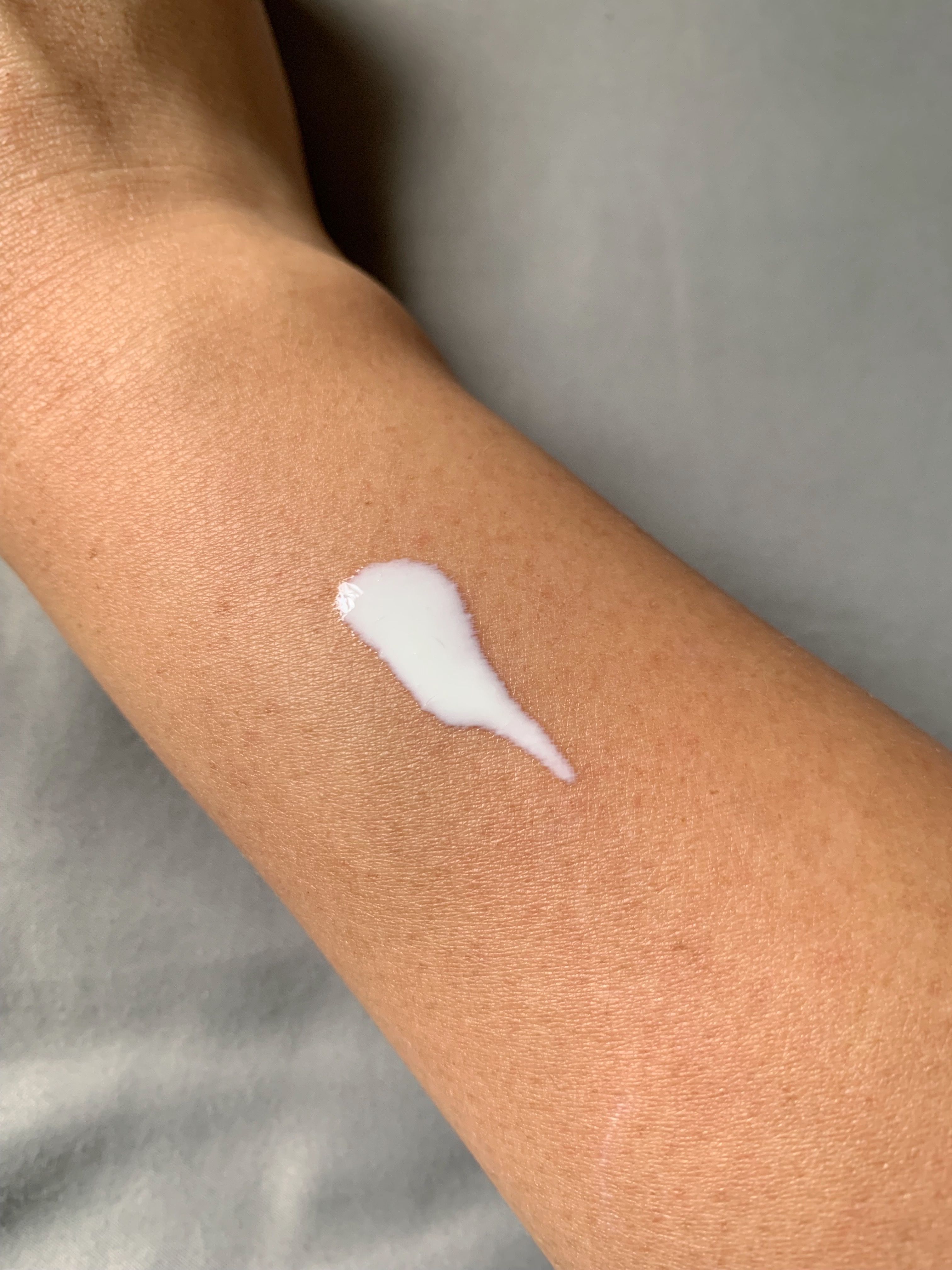 Anessa 安耐曬 極防水美肌UV乳液 SPF50+ PA++++ 真實評價/實測照片 byV* 2