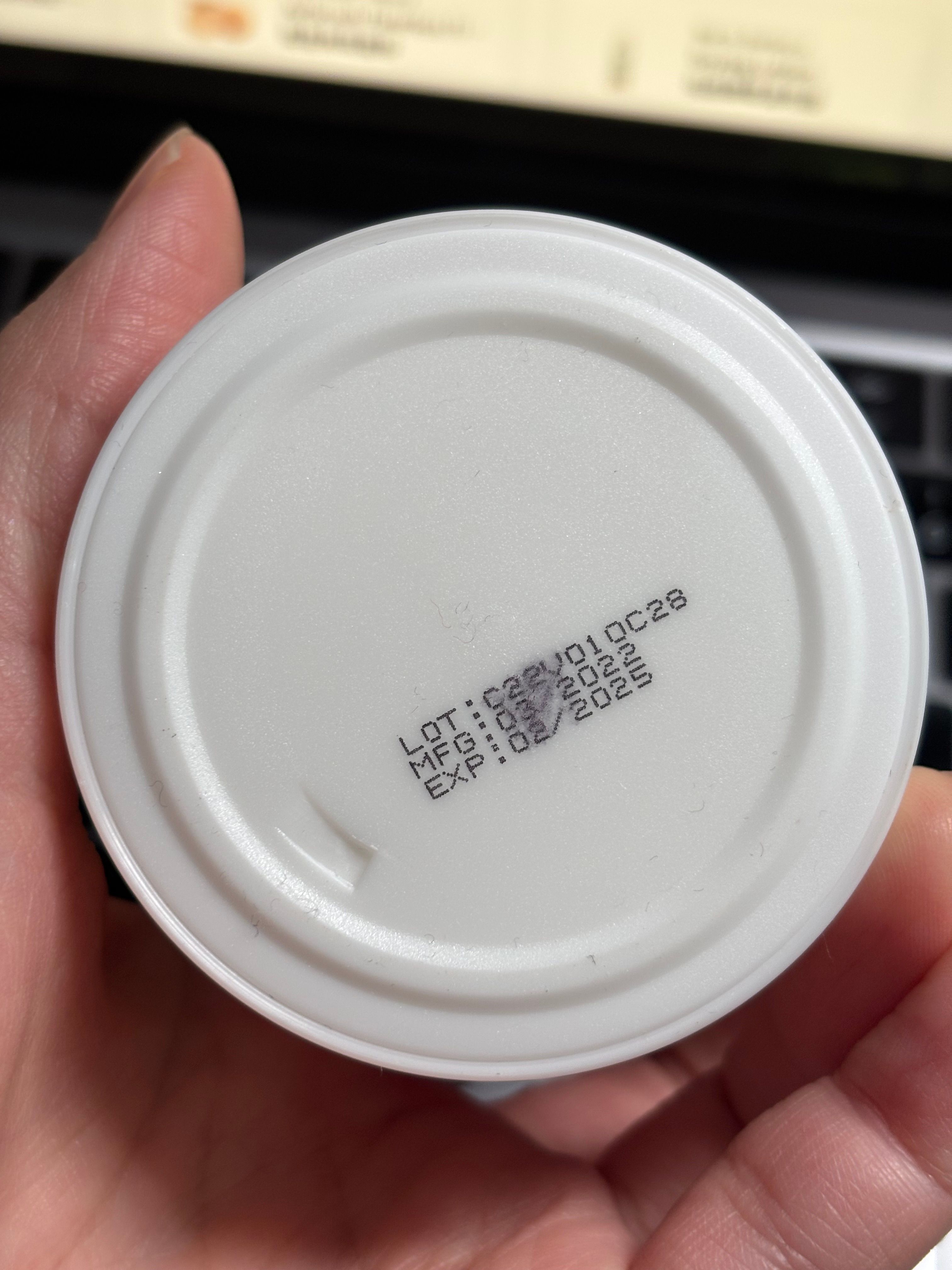 Cetaphil 透亮抗敏日霜(SPF15) 真實評價/用後感 byPig**********die 1 Cetaphil 透亮抗敏日霜(SPF15) 真實評價/實測照片 byPig**********die 1