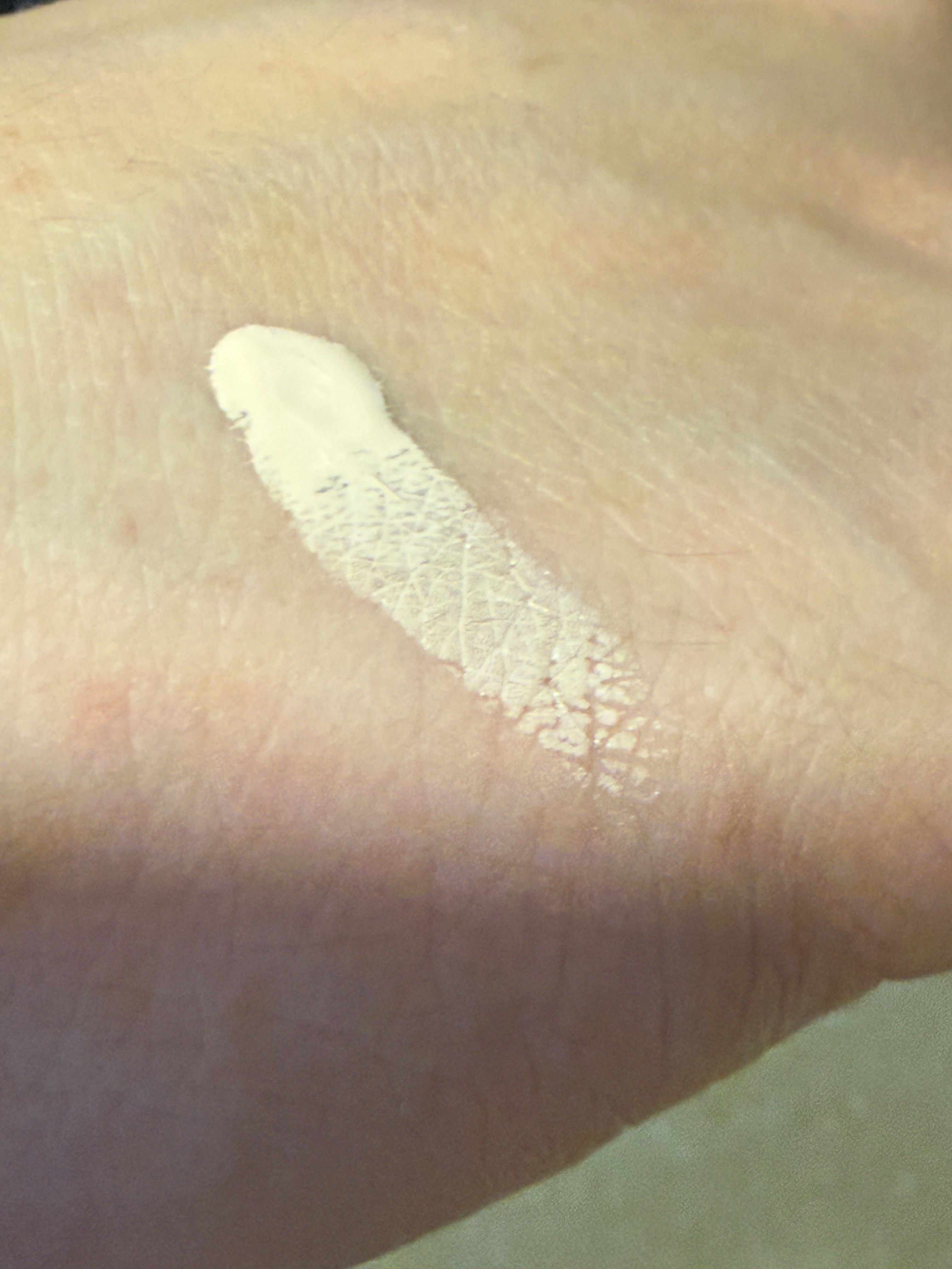 SHISEIDO 養膚亮澤修護精華粉底 真實評價/實測照片 bykwc**********com 1