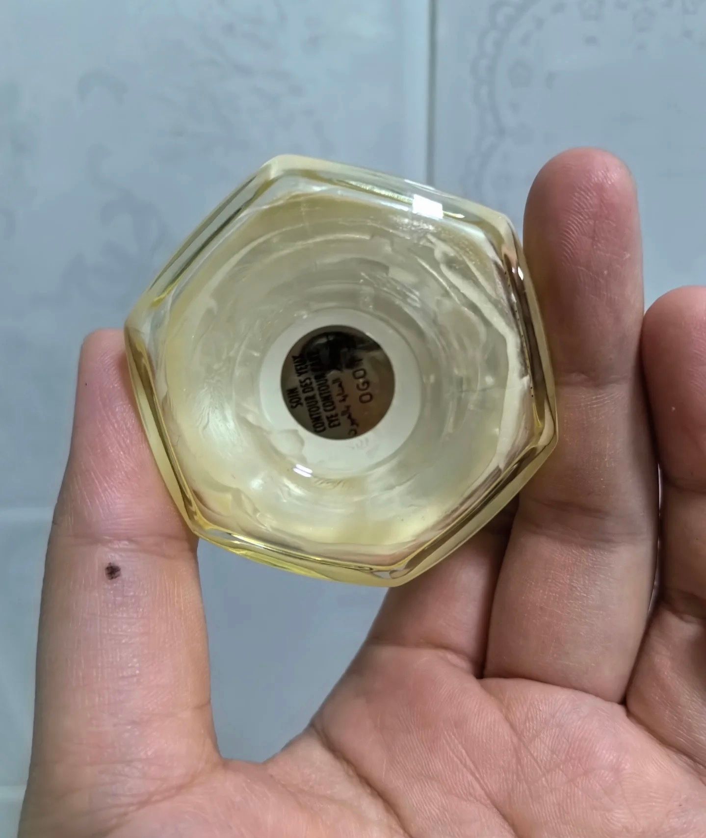 Guerlain 殿級蜂皇眼霜 真實評價/實測照片 byfan******************com 1