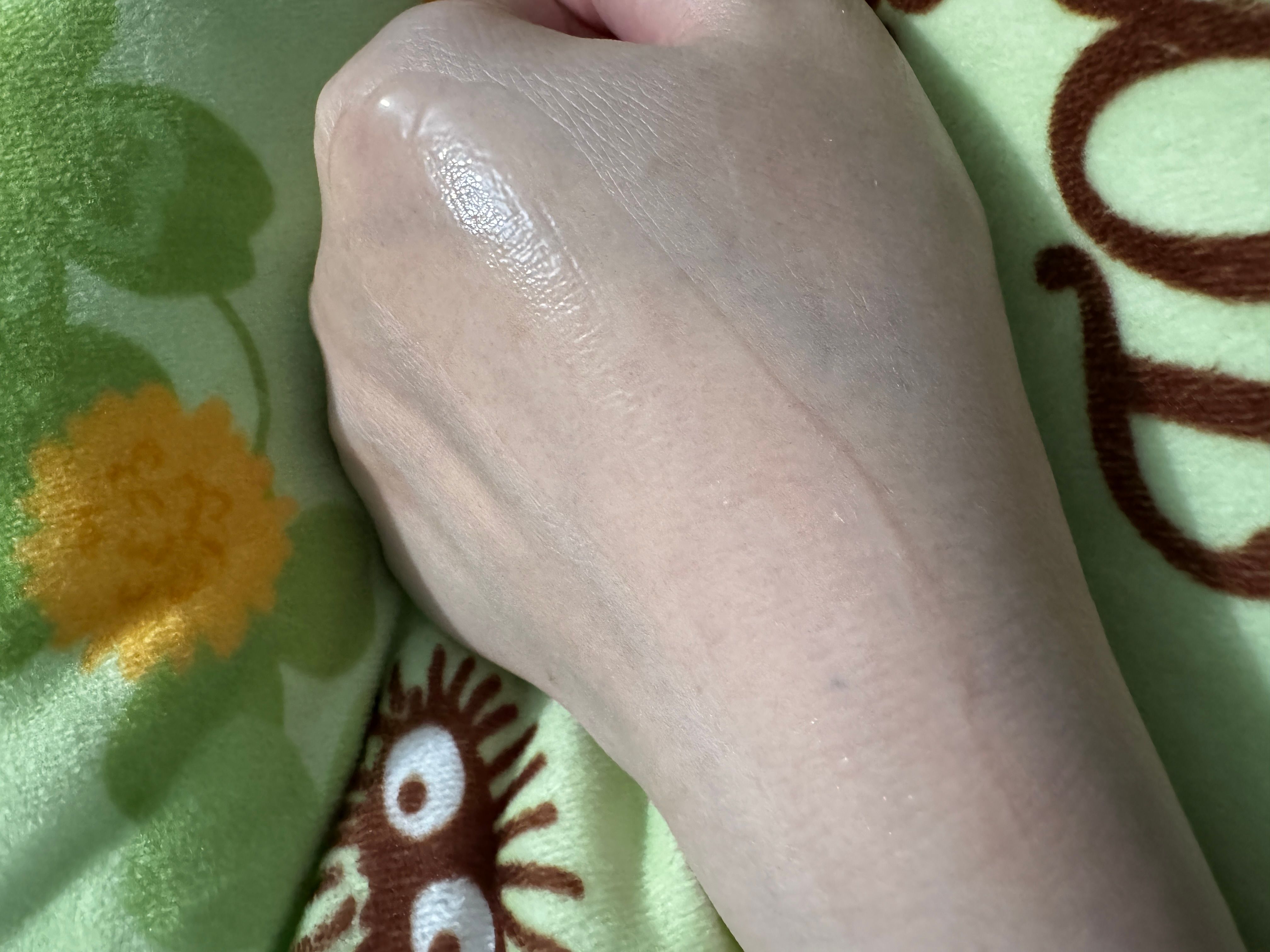 Chanel 山茶花保濕爽膚水 (滋潤) Hydra Beauty Lotion Very Moist - Hydration Protection Radiance 真實評價/實測照片 bykid****************com 2