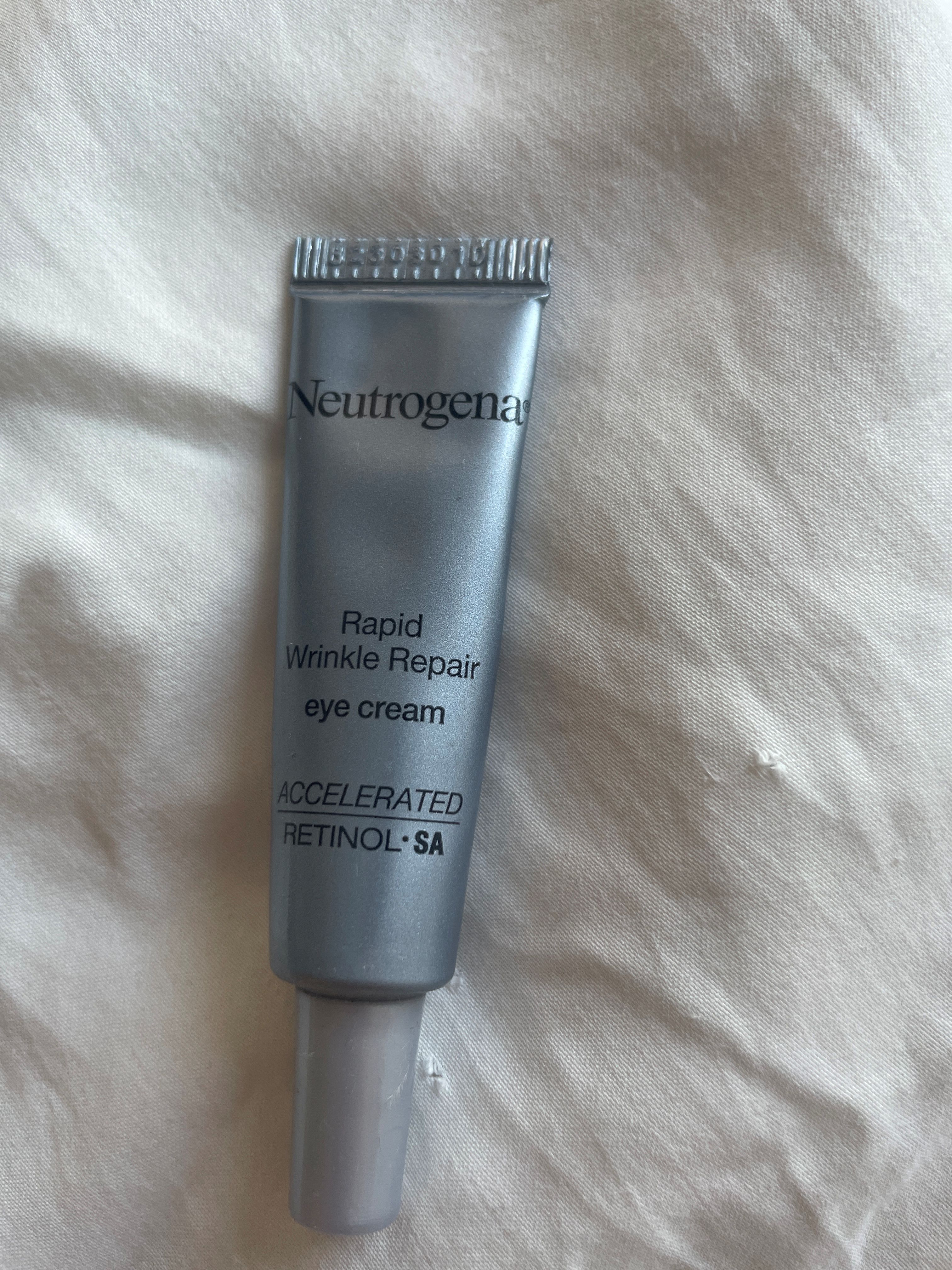 Neutrogena 露得清 維A醇抗皺修護眼霜 真實評價/實測照片 byHan*****han 2