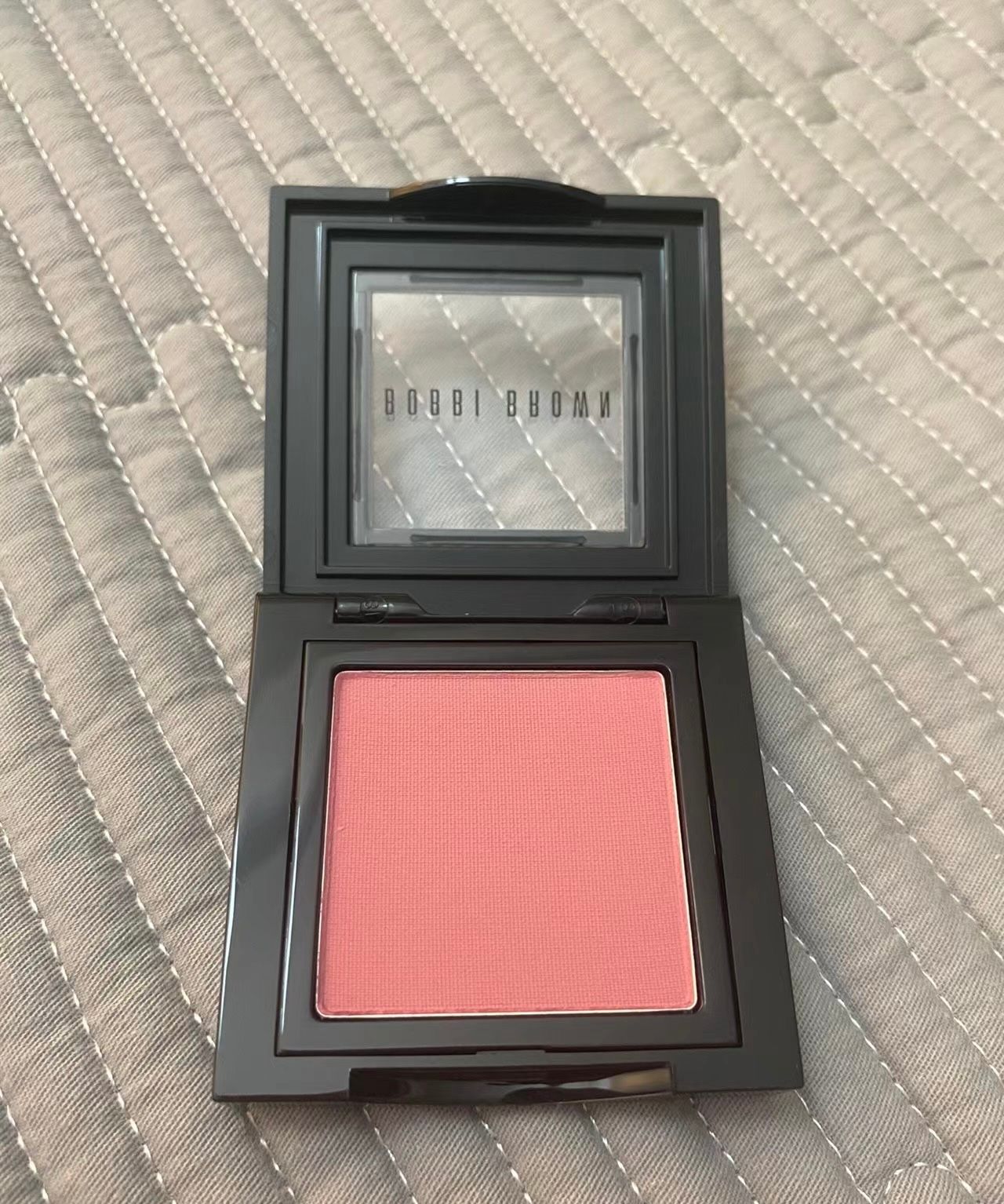 Bobbi Brown 胭脂 Blush 真實評價/用後感 byw1n************com 1 Bobbi Brown 胭脂 Blush 真實評價/實測照片 byw1n************com 1