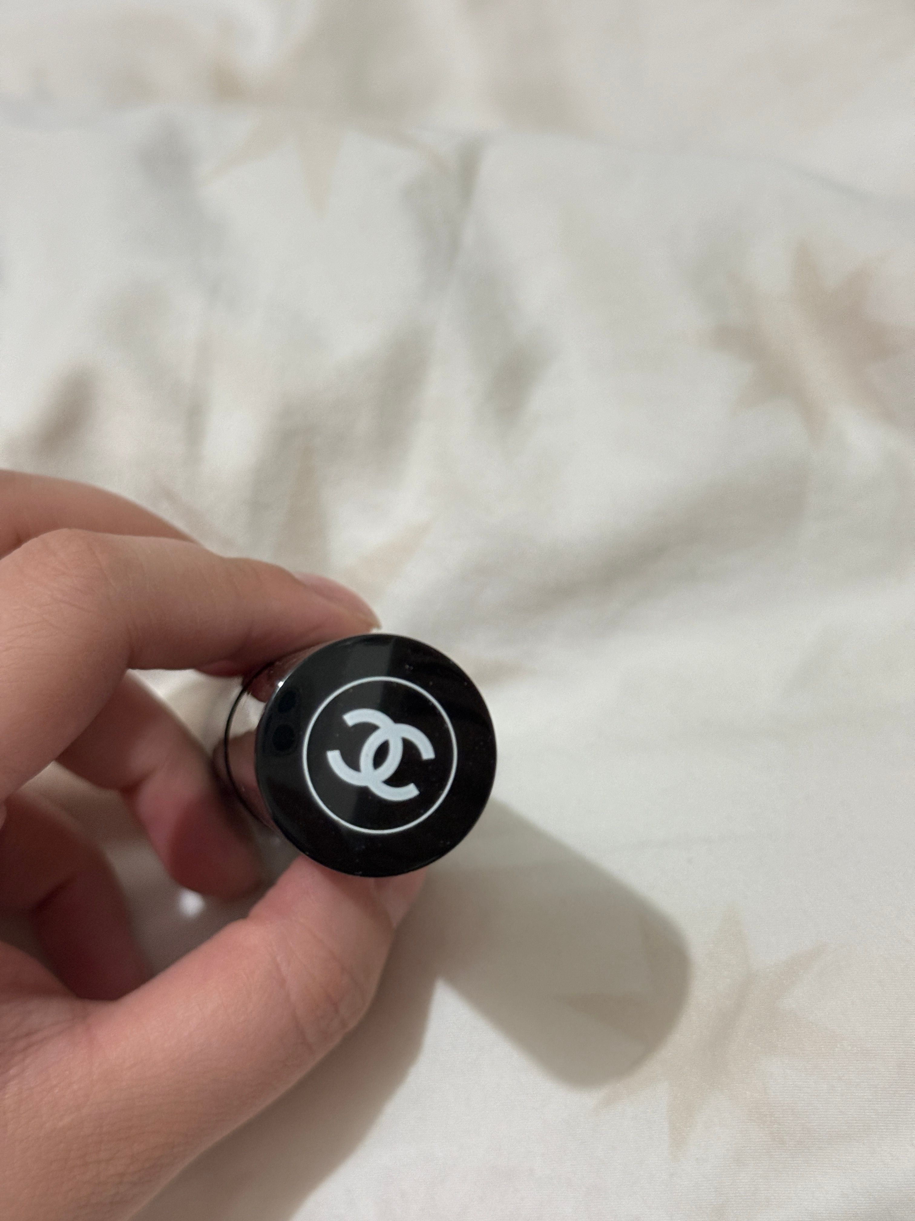 Chanel 亮肌光影霜 Baume Essentiel 真實評價/用後感 byKa***_C 2 Chanel 亮肌光影霜 Baume Essentiel 真實評價/實測照片 byKa***_C 2