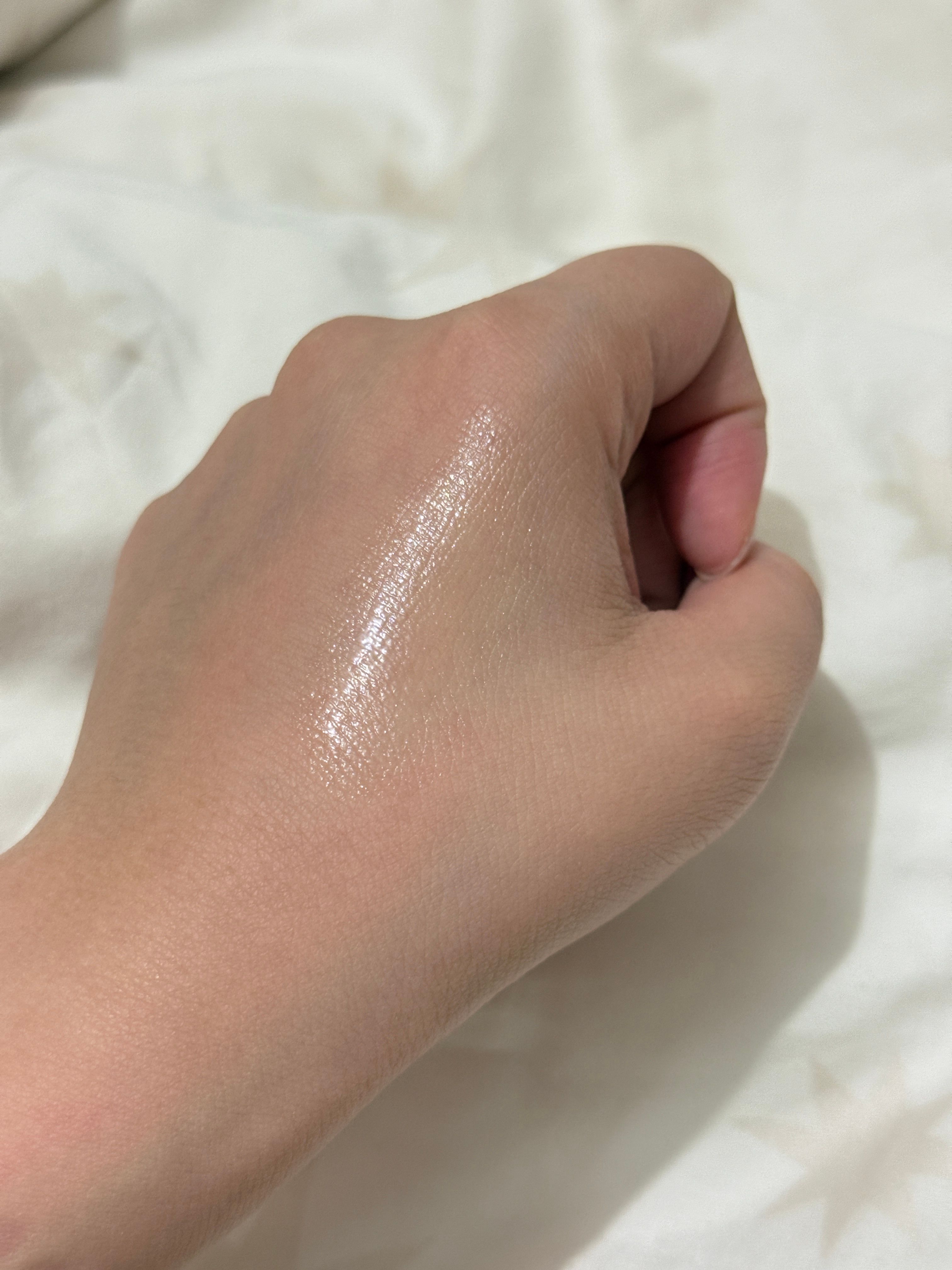 Chanel 亮肌光影霜 Baume Essentiel 真實評價/用後感 byKa***_C 1 Chanel 亮肌光影霜 Baume Essentiel 真實評價/實測照片 byKa***_C 1