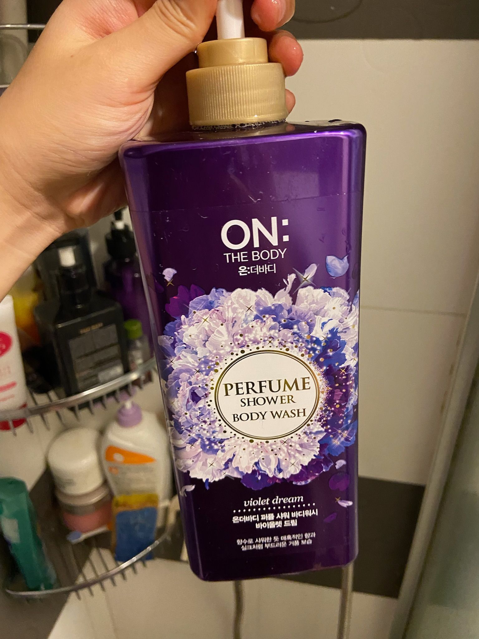 ON: THE BODY 珍珠粉末麝香花味香水沐浴露 真實評價/實測照片 byMeg***Lam 1