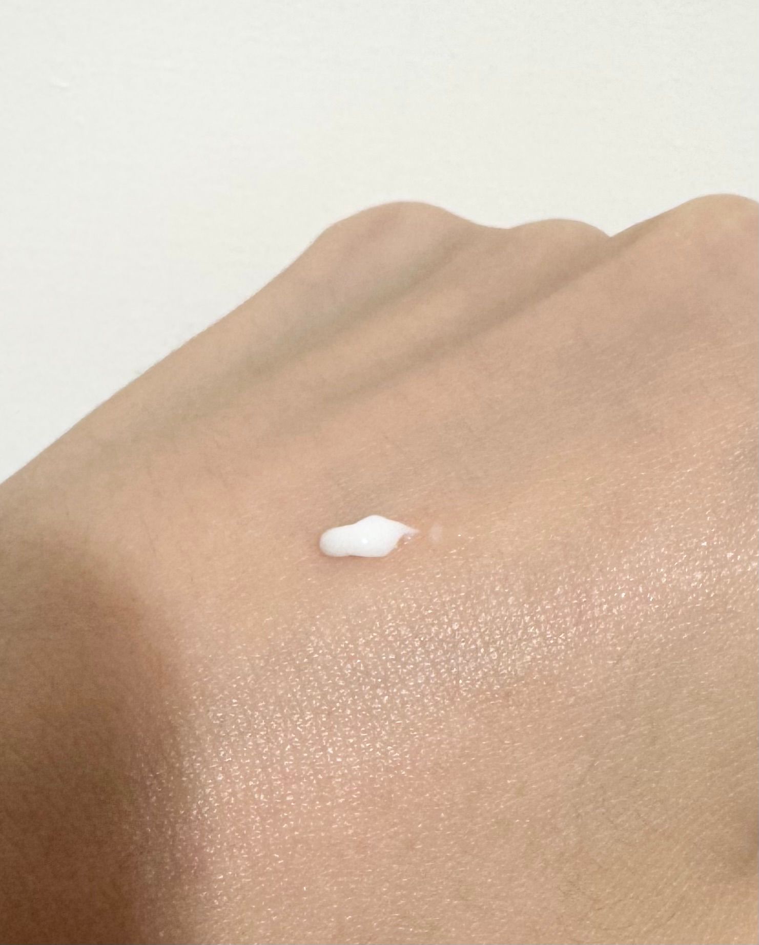 Mary & May 傳明酸+穀胱甘肽亮白明眸眼霜 真實評價/實測照片 byR**y 1