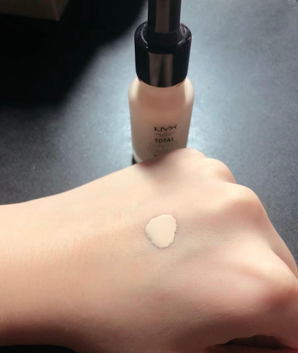 NYX 全面控制水感粉底液 真實評價/實測照片 byw1n************com 1