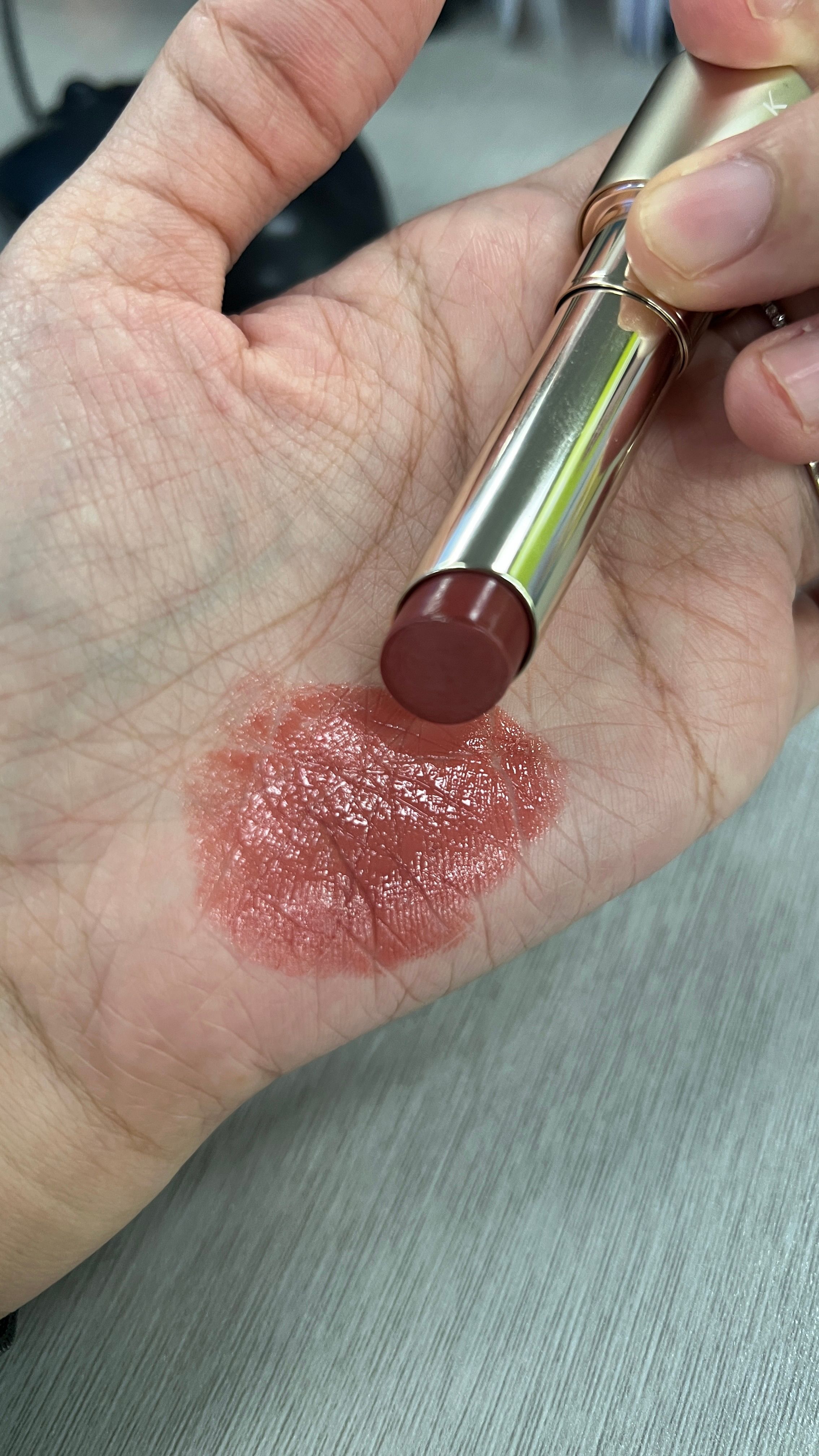 RMK 光感透亮唇膏 真實評價/實測照片 byl***i 1