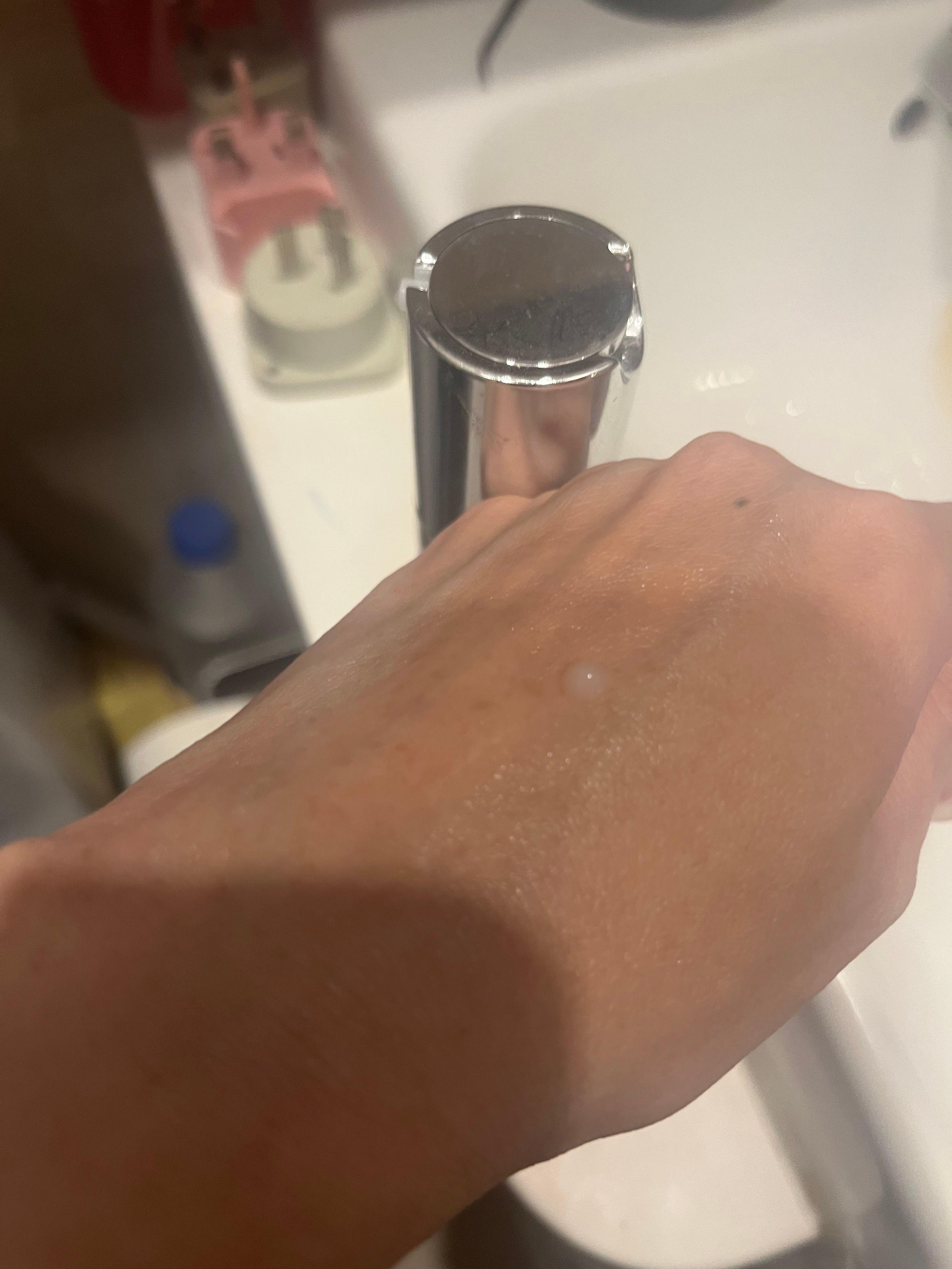 VT Cosmetics VT 塗抹式微針精華 100 真實評價/實測照片 bywon******bee 1